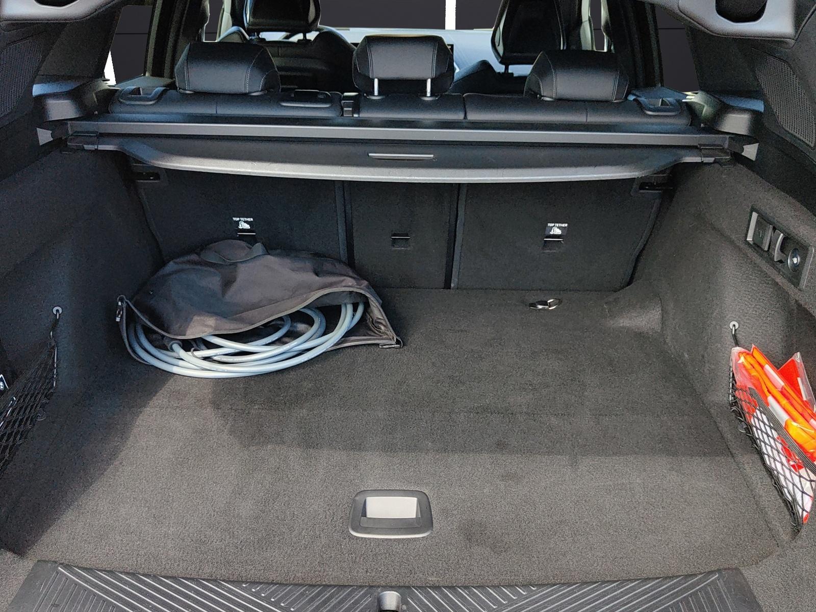 BMW X3 30e xDrive-image-16