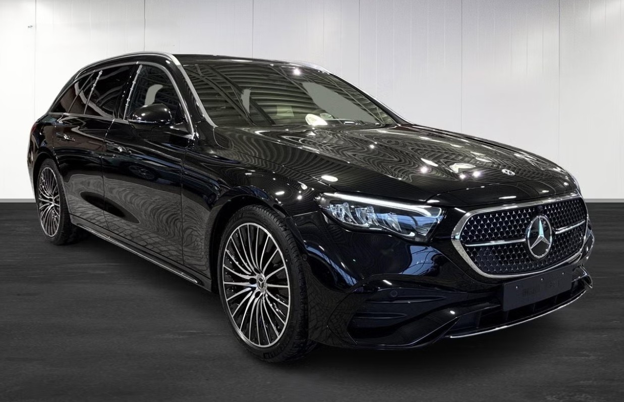 MERCEDES-BENZ E 300 e 4Matic EQ Hybrid 9G-Tronic-image-1