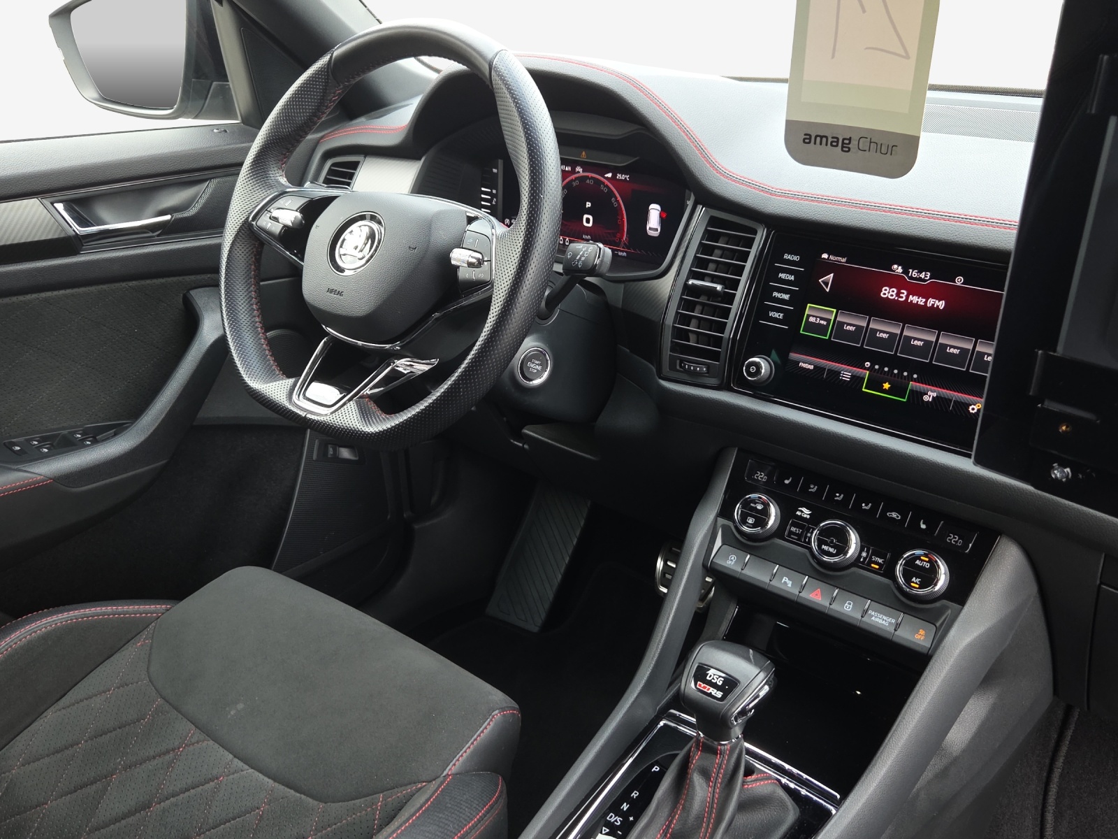 SKODA Kodiaq 2.0 TSI 4x4 RS-image-14