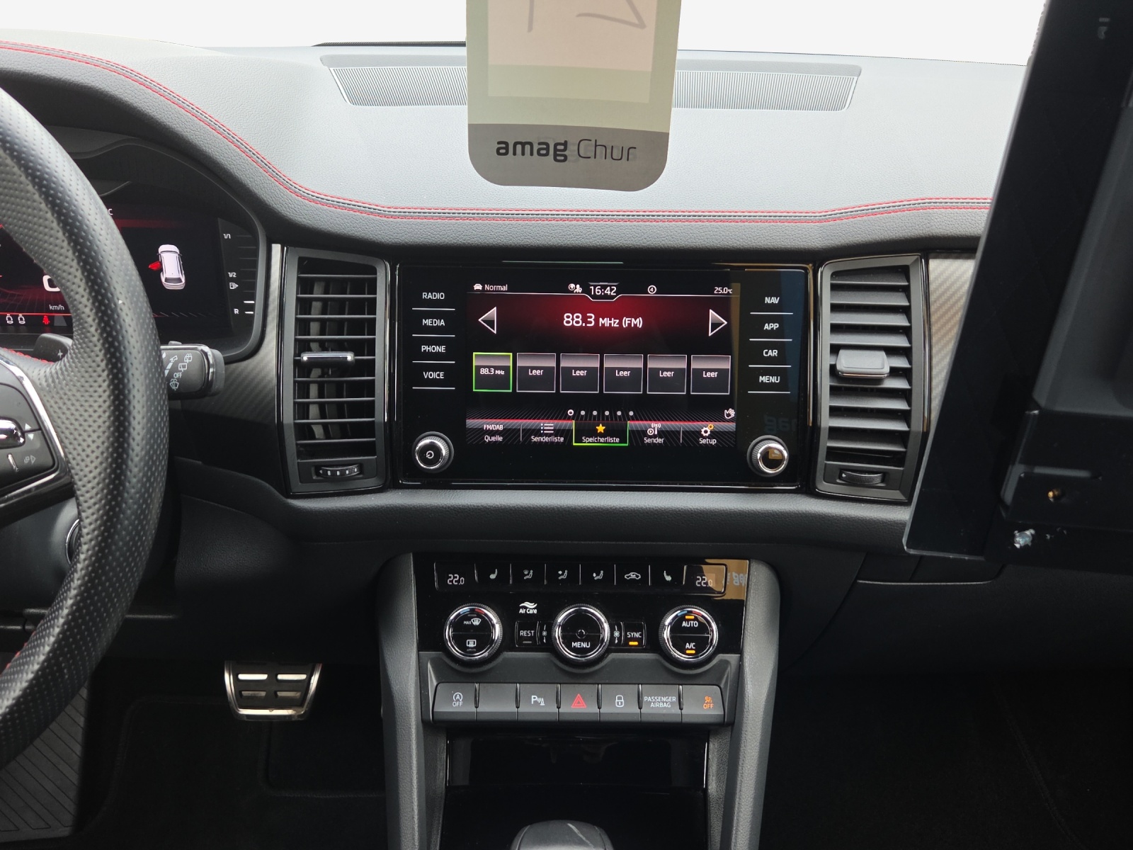 SKODA Kodiaq 2.0 TSI 4x4 RS-image-9