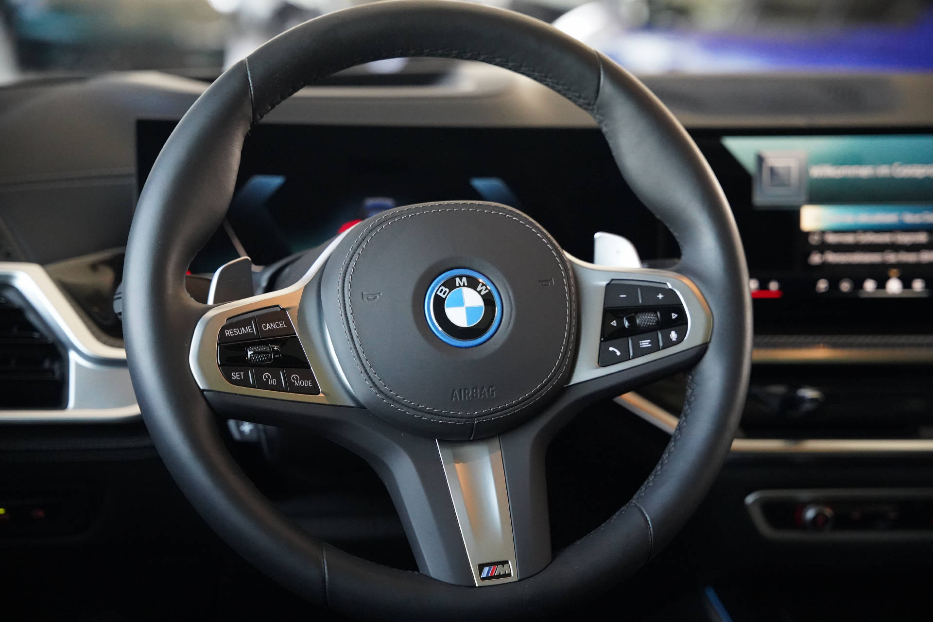 BMW X5 xDrive 50e M Sport Pro Steptronic-image-12