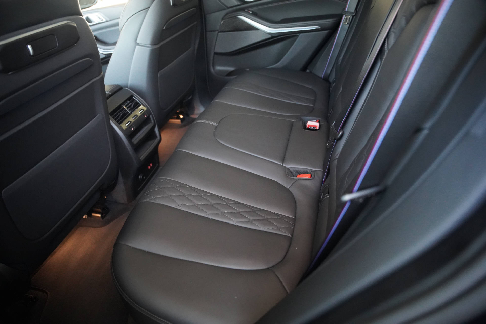 BMW X5 xDrive 50e M Sport Pro Steptronic-image-10