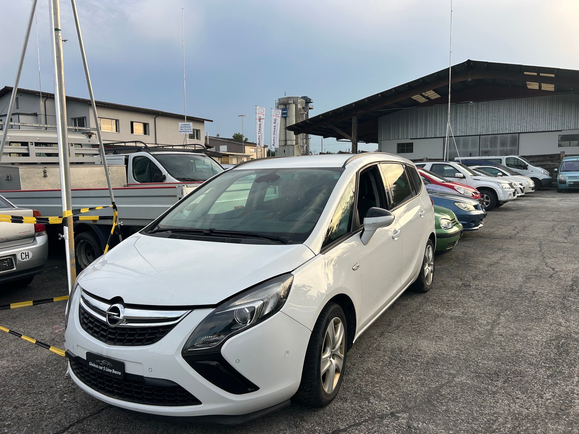 OPEL Zafira Tourer 2.0 CDTi Sport Automatic-image-3
