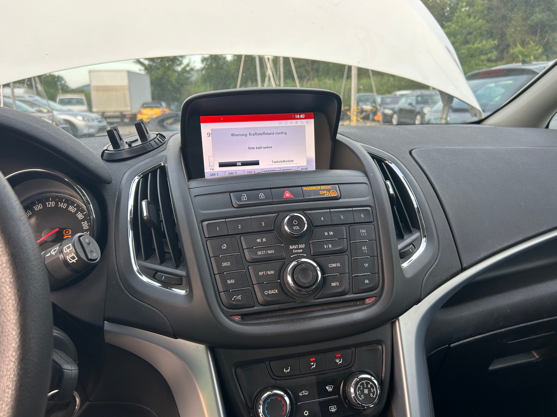 OPEL Zafira Tourer 2.0 CDTi Sport Automatic-image-9