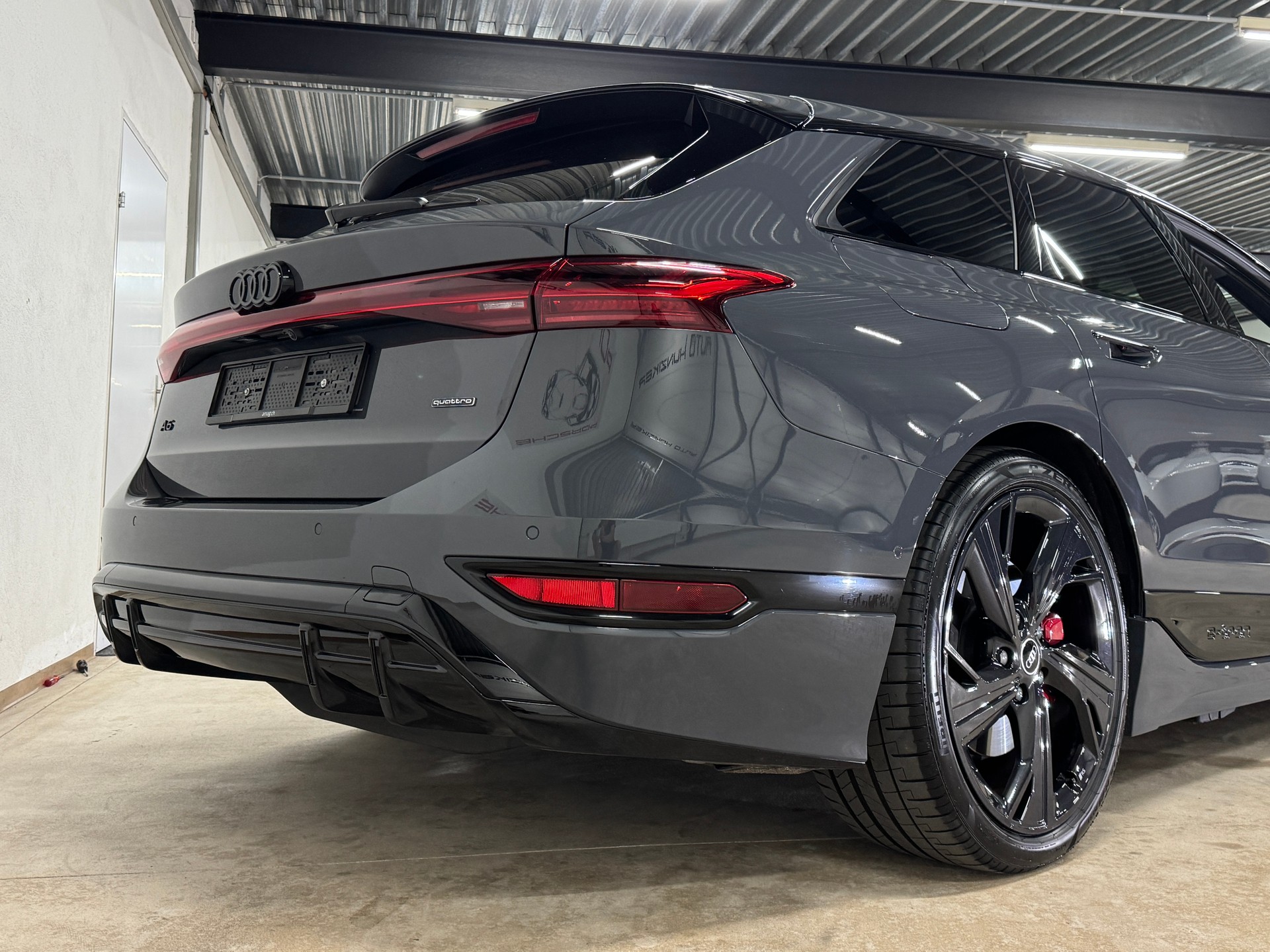 AUDI A6 Avant e-tron S-LINE quattro 428PS // CH-Fahrzeug // Paket Premium experience-image-5