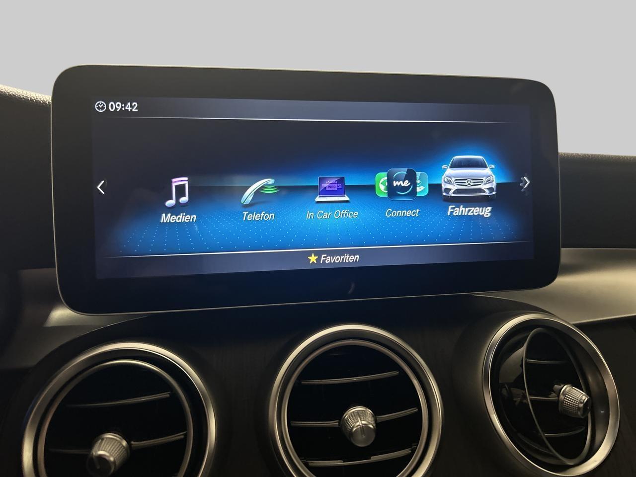 MERCEDES-BENZ C 220 d Avantgarde 4matic-image-17