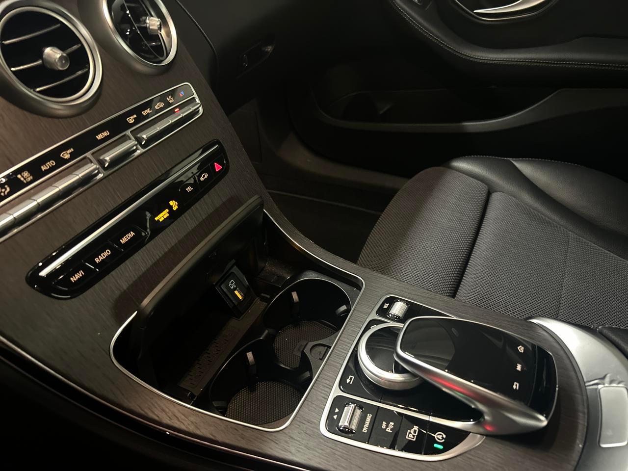 MERCEDES-BENZ C 220 d Avantgarde 4matic-image-19
