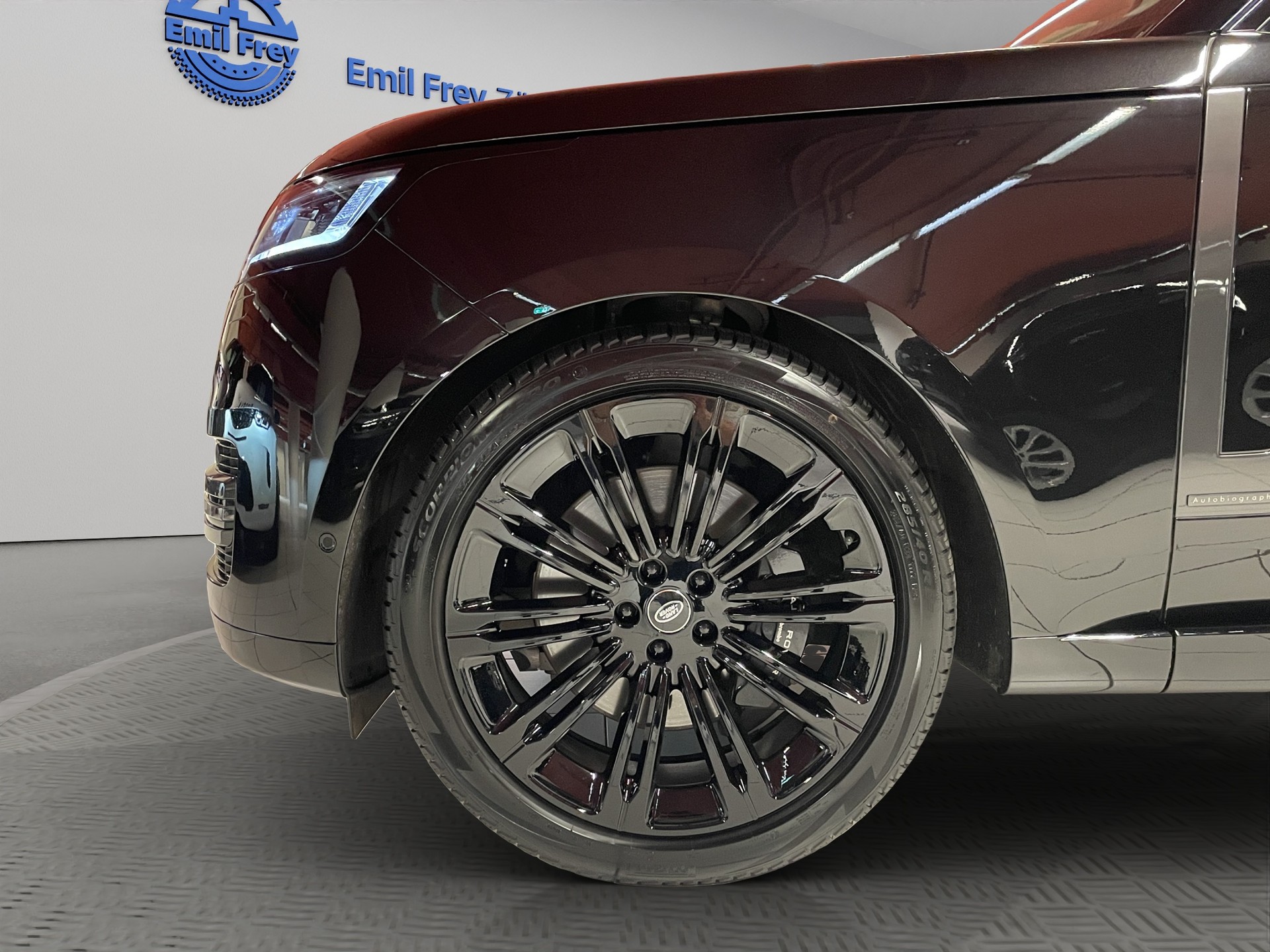 LAND ROVER Range Rover 4.4 V8 Autobiography Long Wheel Base (LWB)-image-12