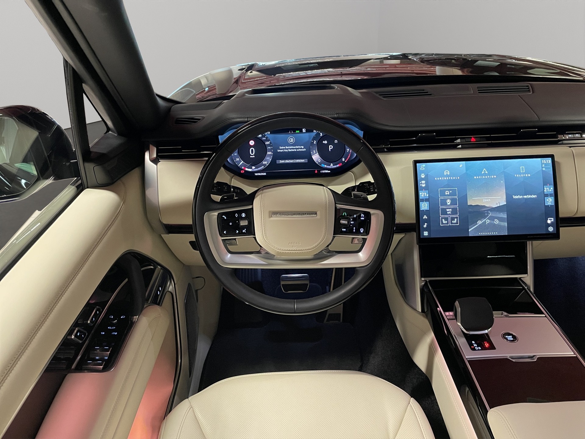 LAND ROVER Range Rover 4.4 V8 Autobiography Long Wheel Base (LWB)-image-10