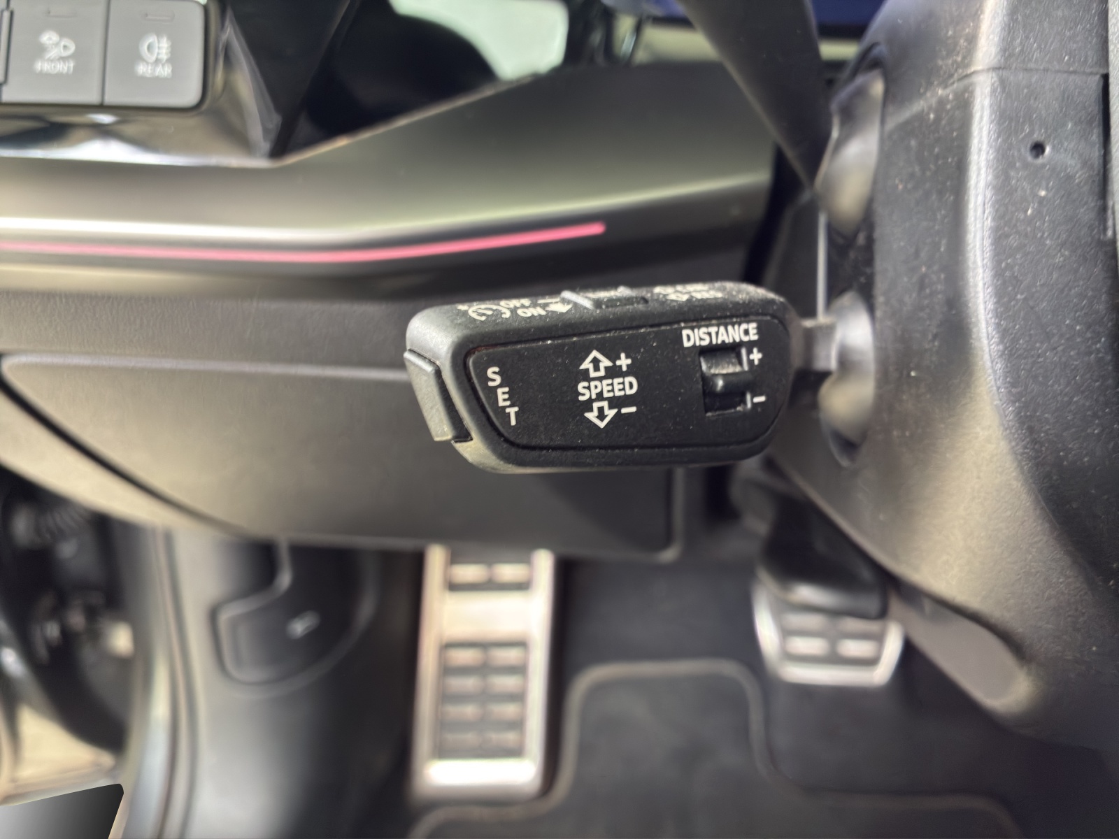 AUDI A3 Sportback 35 TFSI S line Attraction S-tronic-image-15