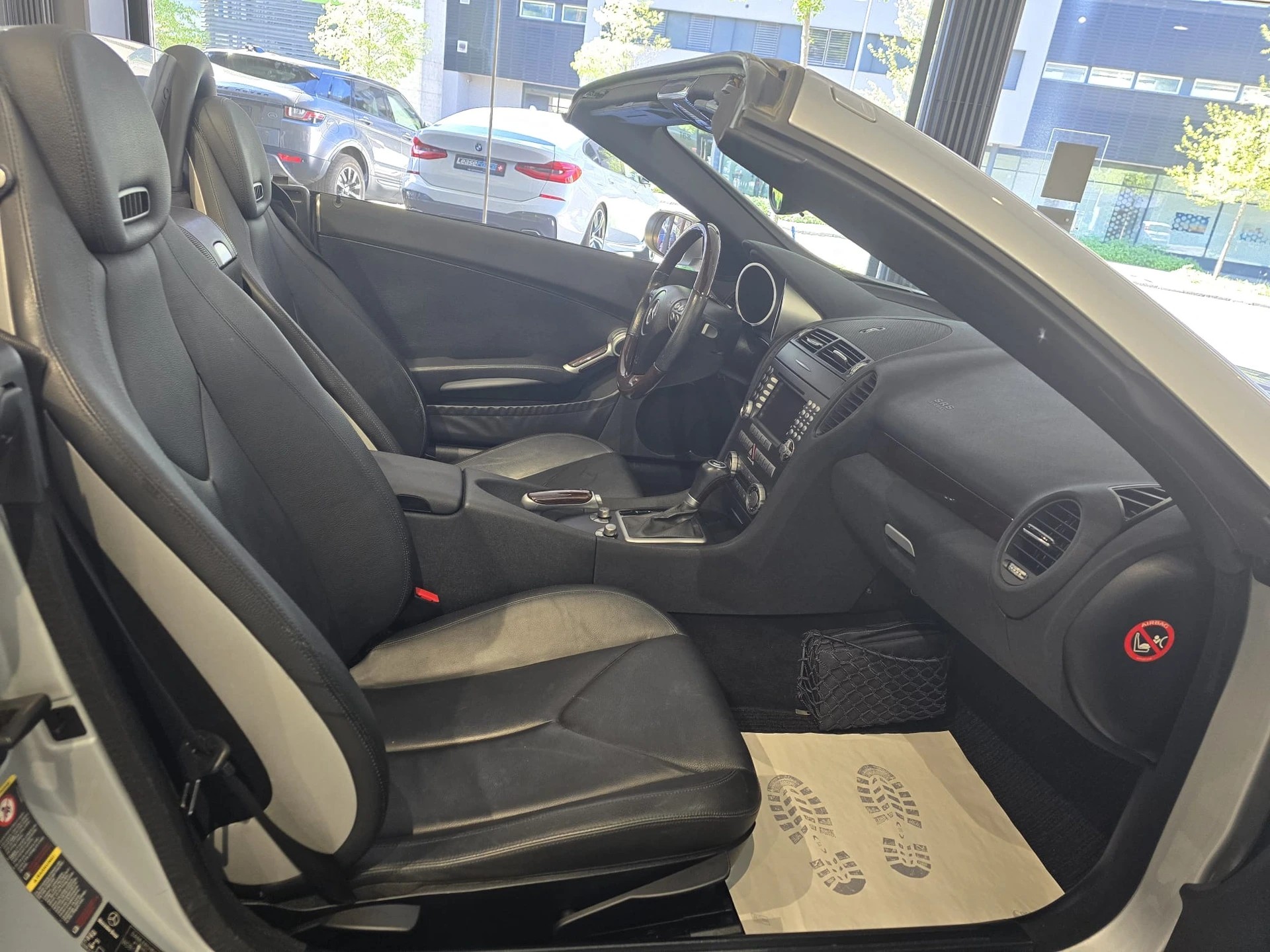 MERCEDES-BENZ SLK 350-image-13