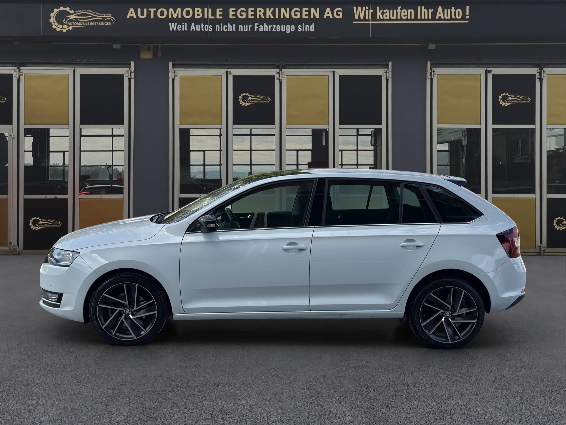 SKODA Rapid Spaceback 1.4 TSI Style DSG-image-7