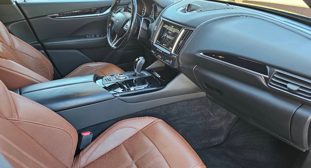 MASERATI Levante S 3.0 V6 GranSport Automatica-image-4