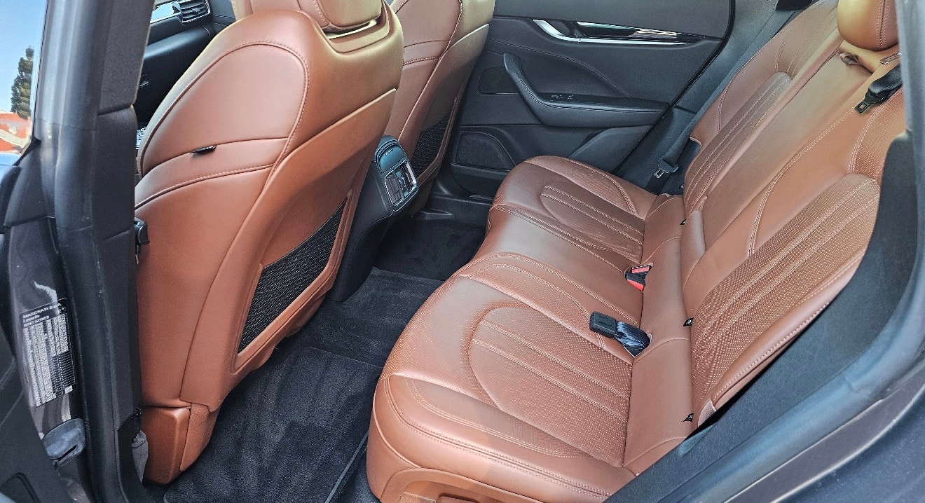 MASERATI Levante S 3.0 V6 GranSport Automatica-image-8