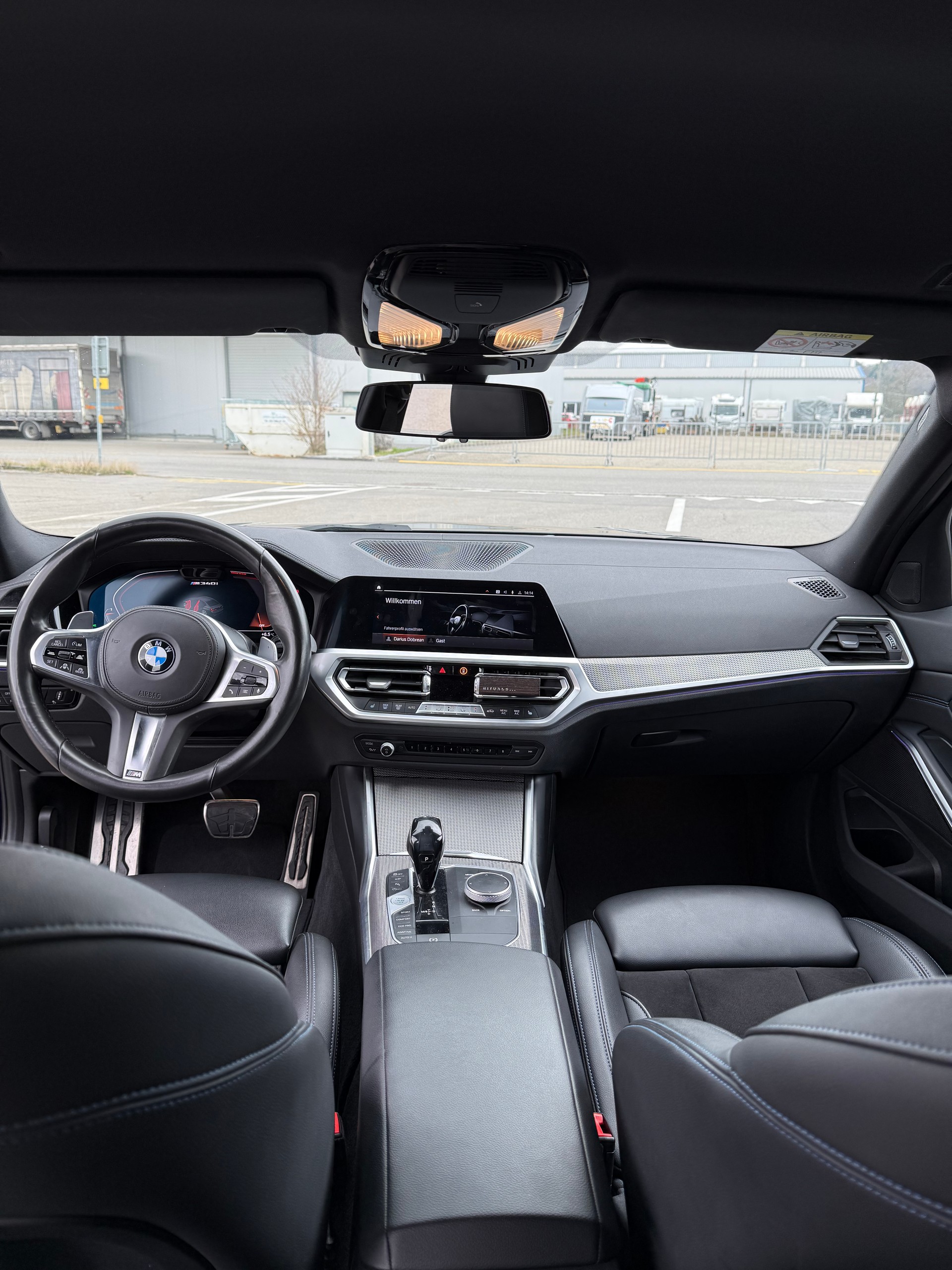 BMW M340i xDrive-image-5