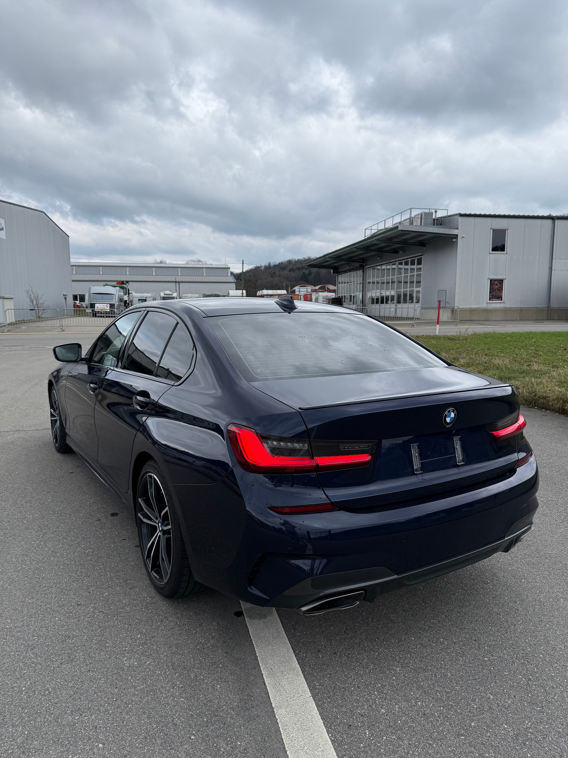 BMW M340i xDrive-image-3