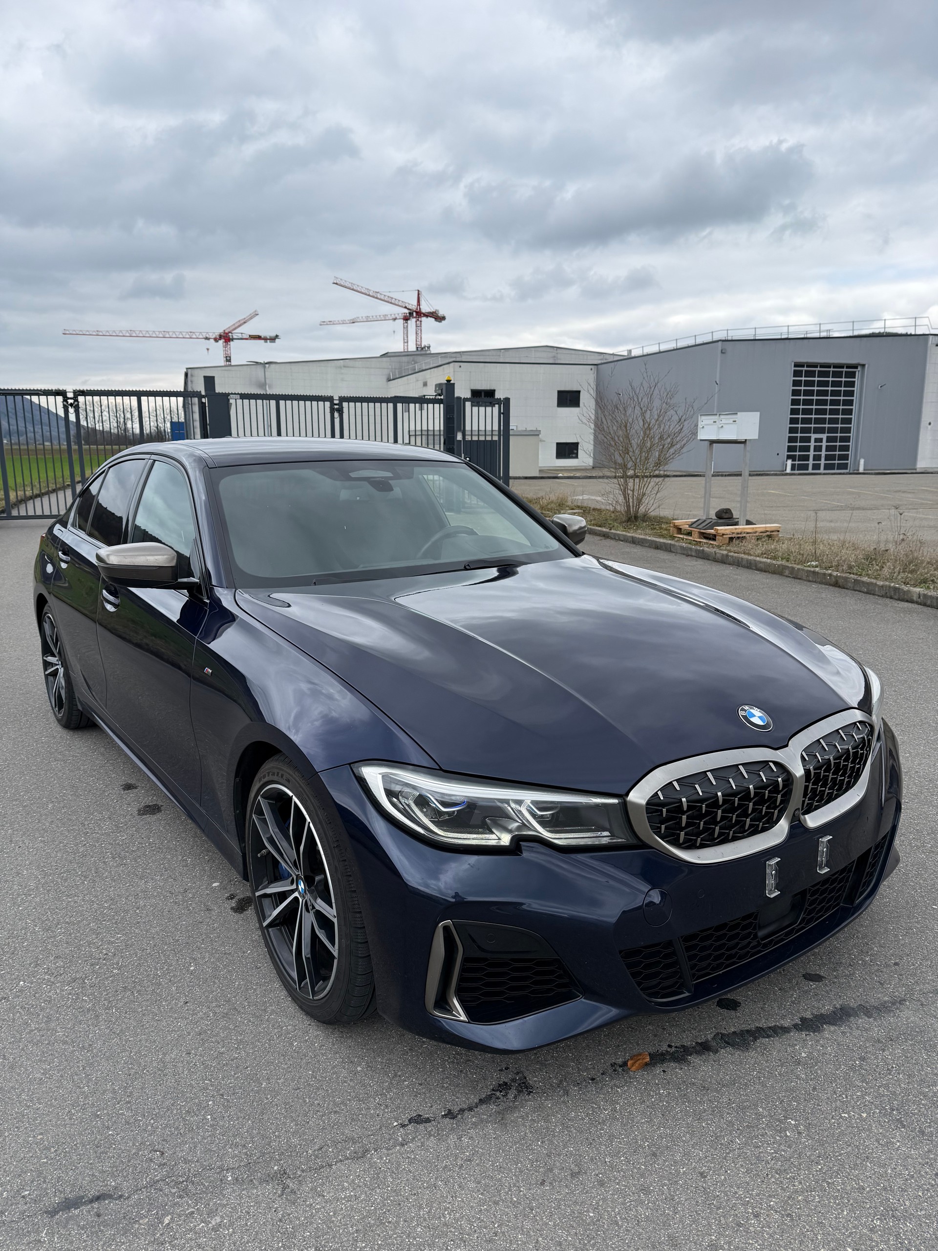 BMW M340i xDrive-image-1