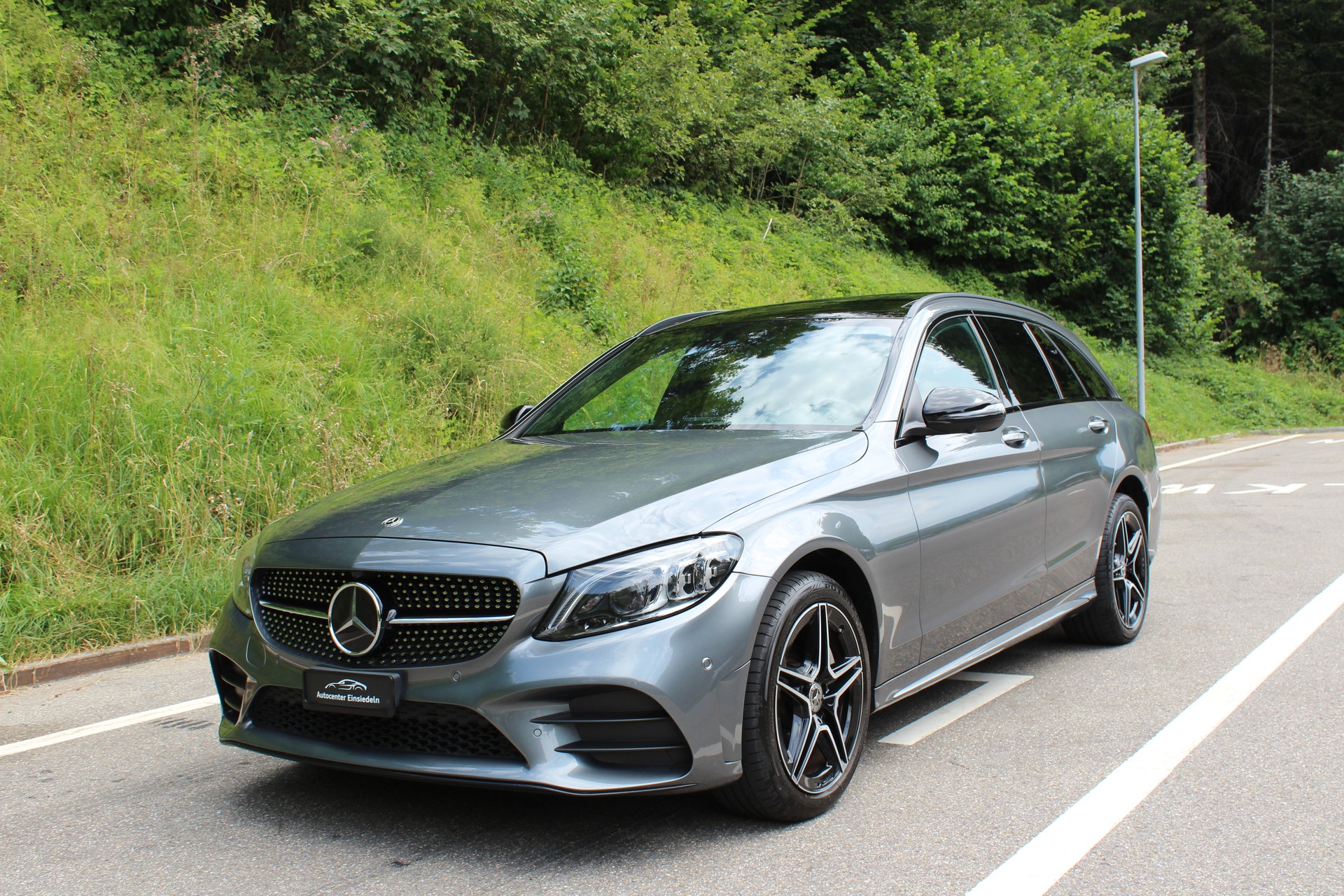 MERCEDES-BENZ C 300 d AMG Line 4Matic 9G-Tronic-image-0
