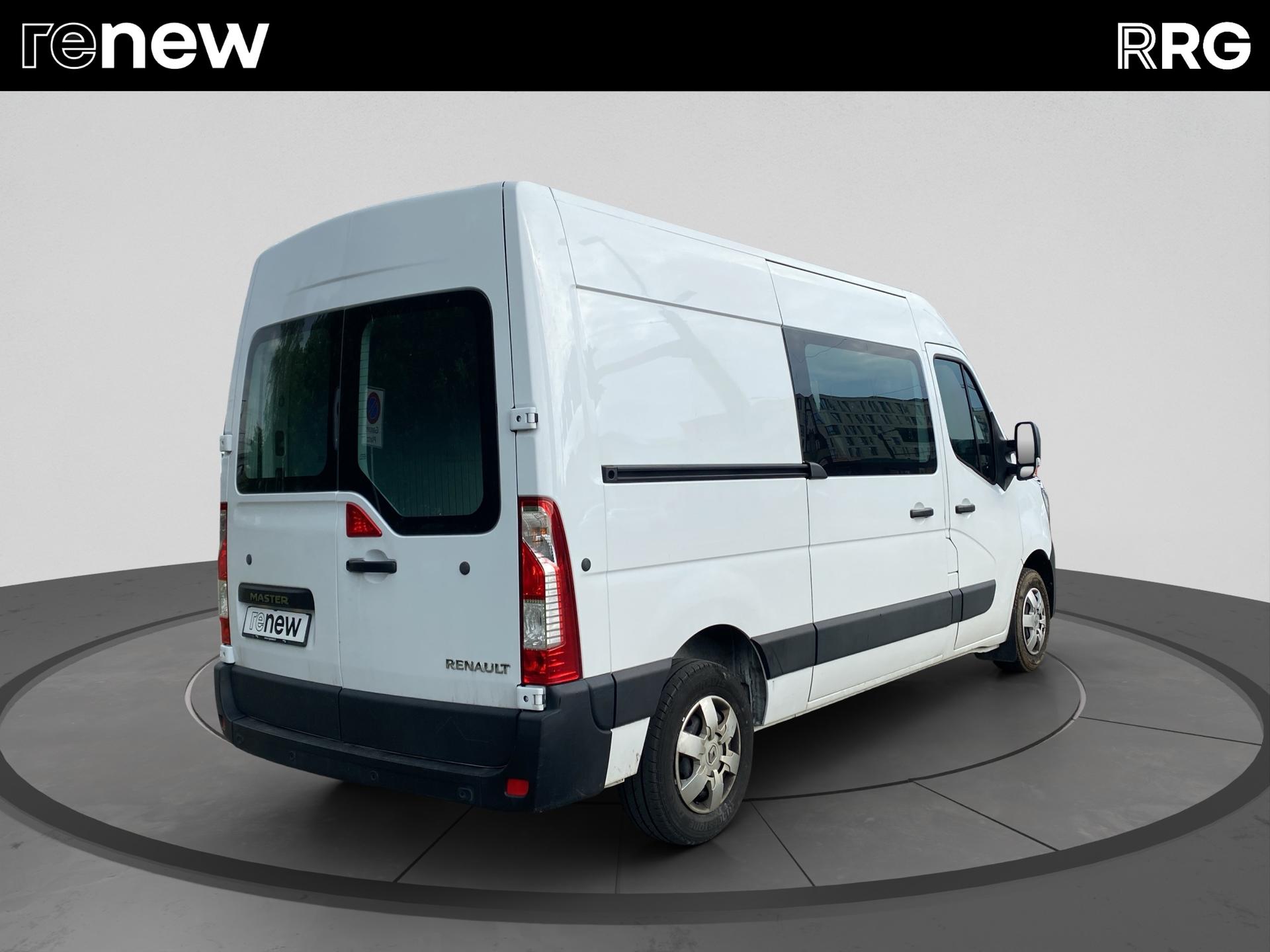 RENAULT Master T33 2.3dCi 135 L2H2-image-25