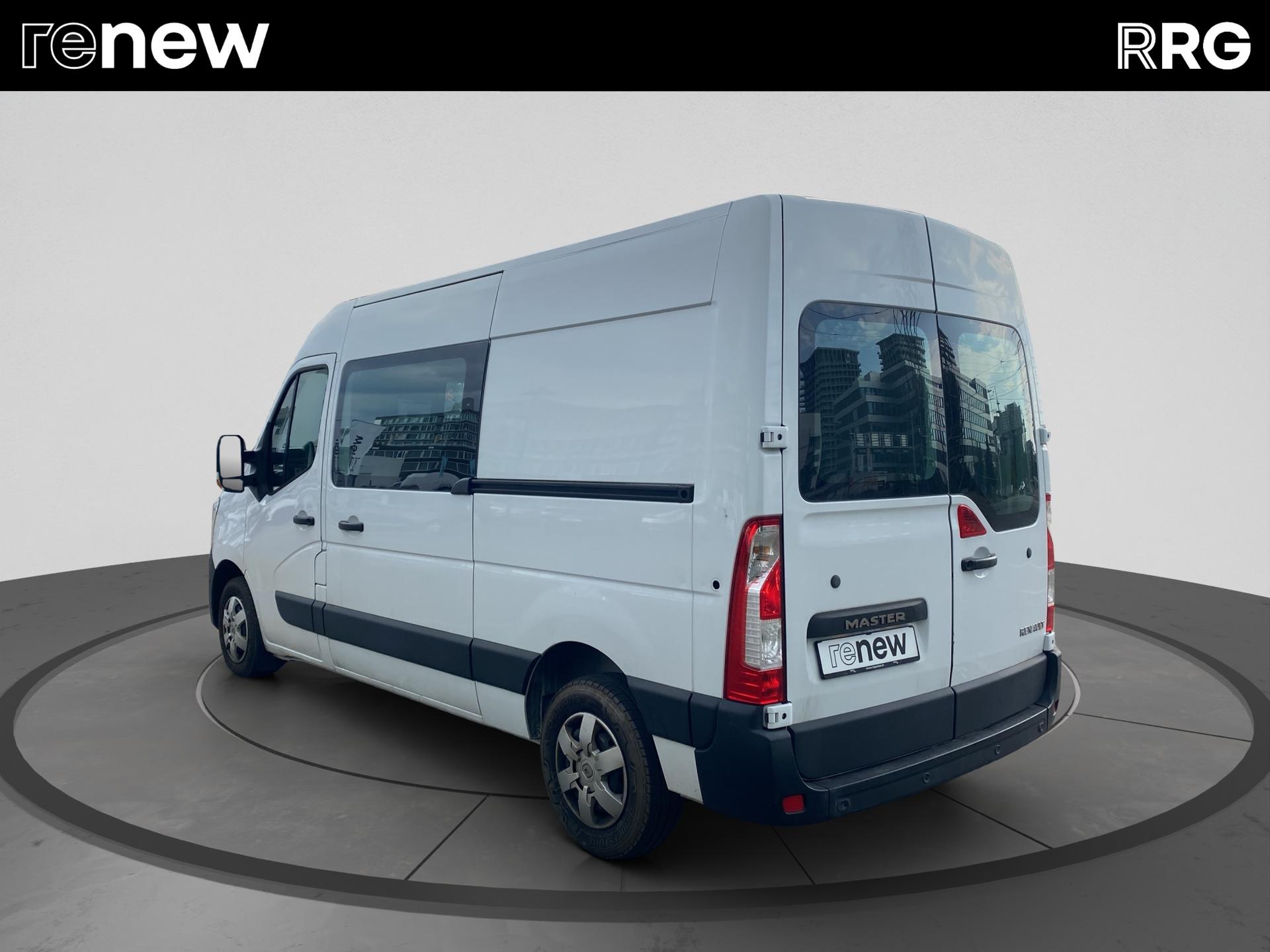RENAULT Master T33 2.3dCi 135 L2H2-image-27