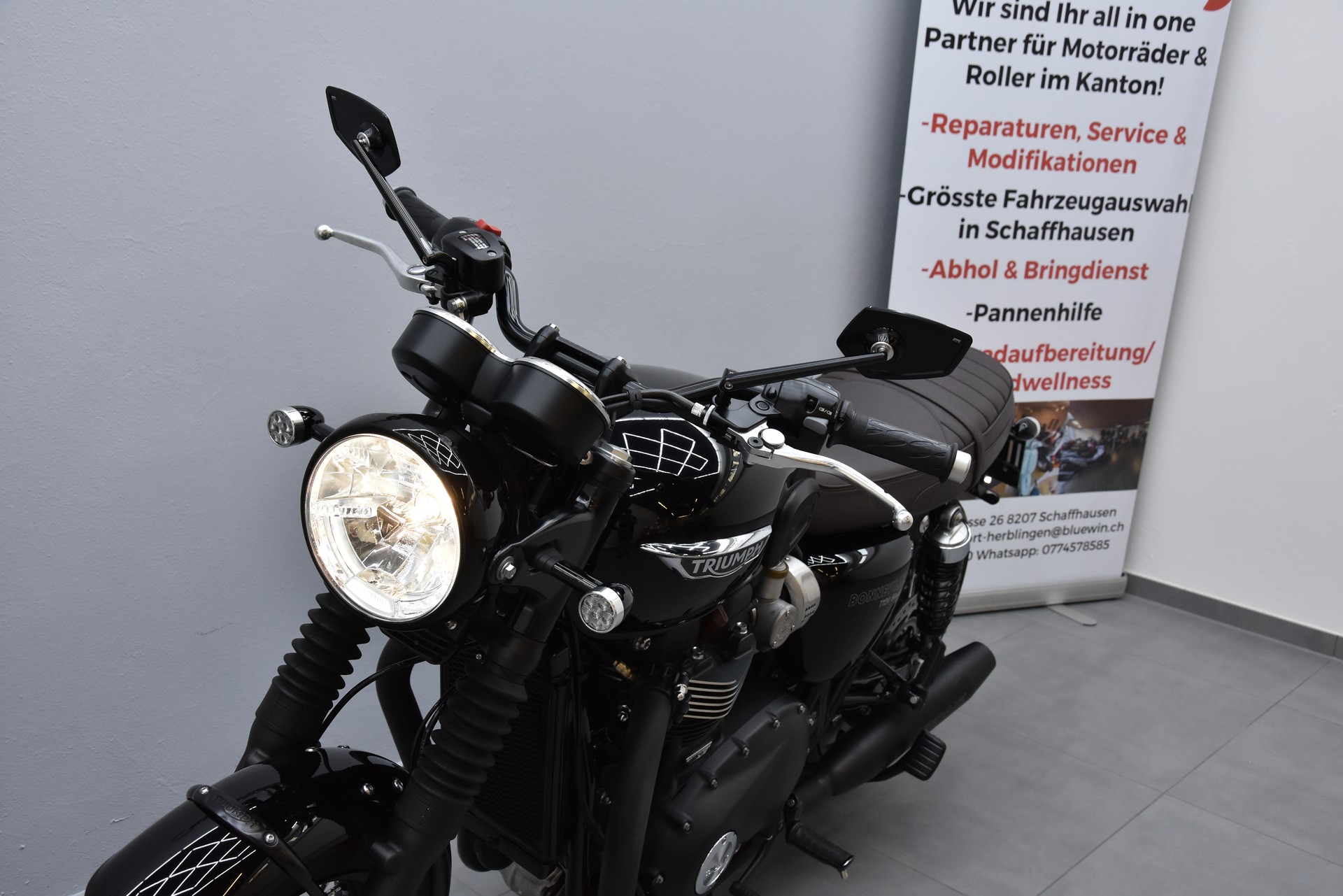 TRIUMPH Bonneville T120 ABS-image-5