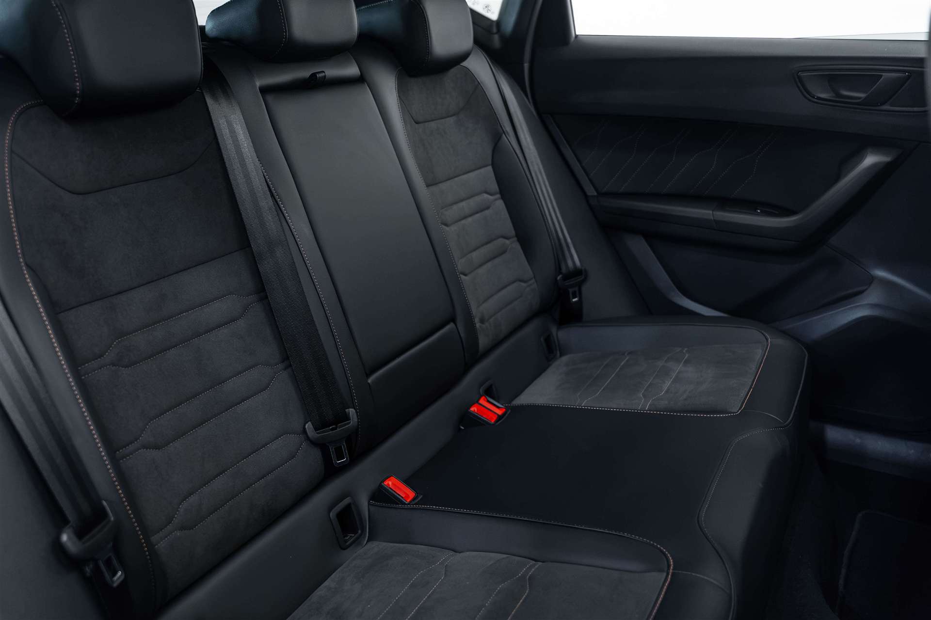 CUPRA Ateca 2.0TSI VZ 4Drive DSG 300PS-image-15