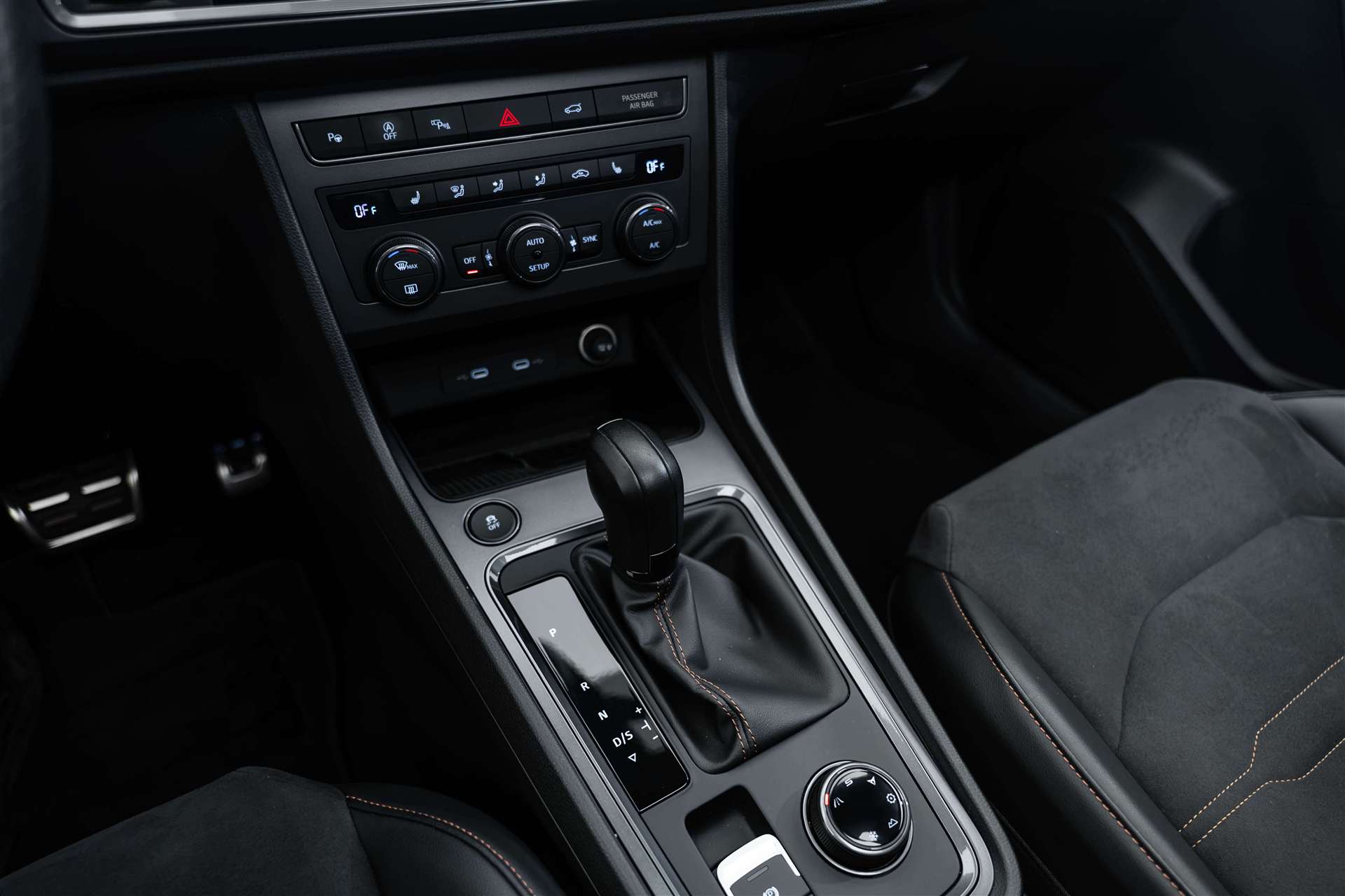 CUPRA Ateca 2.0TSI VZ 4Drive DSG 300PS-image-30
