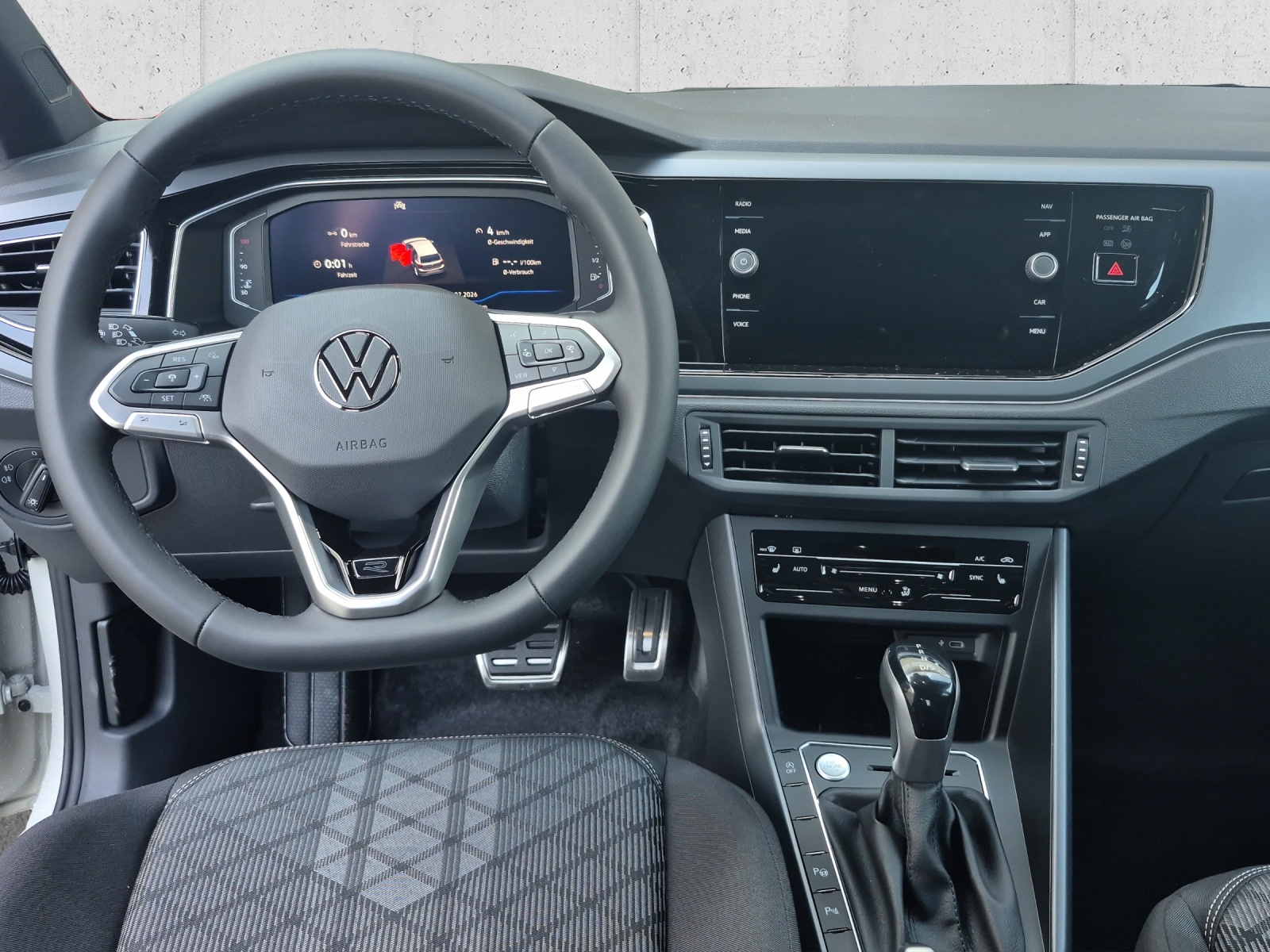VW Polo 1.0 TSI R-Line United DSG-image-13