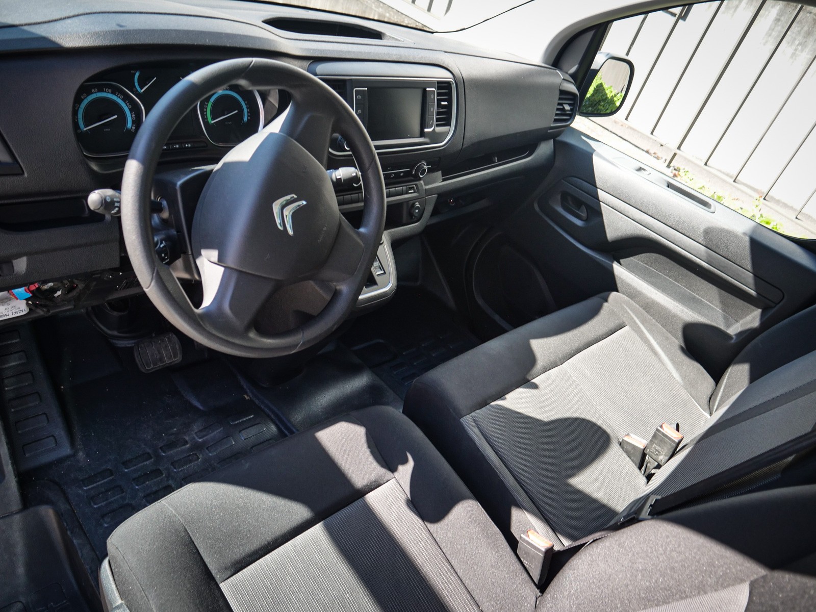 CITROEN e-Jumpy M 75kWh-image-11