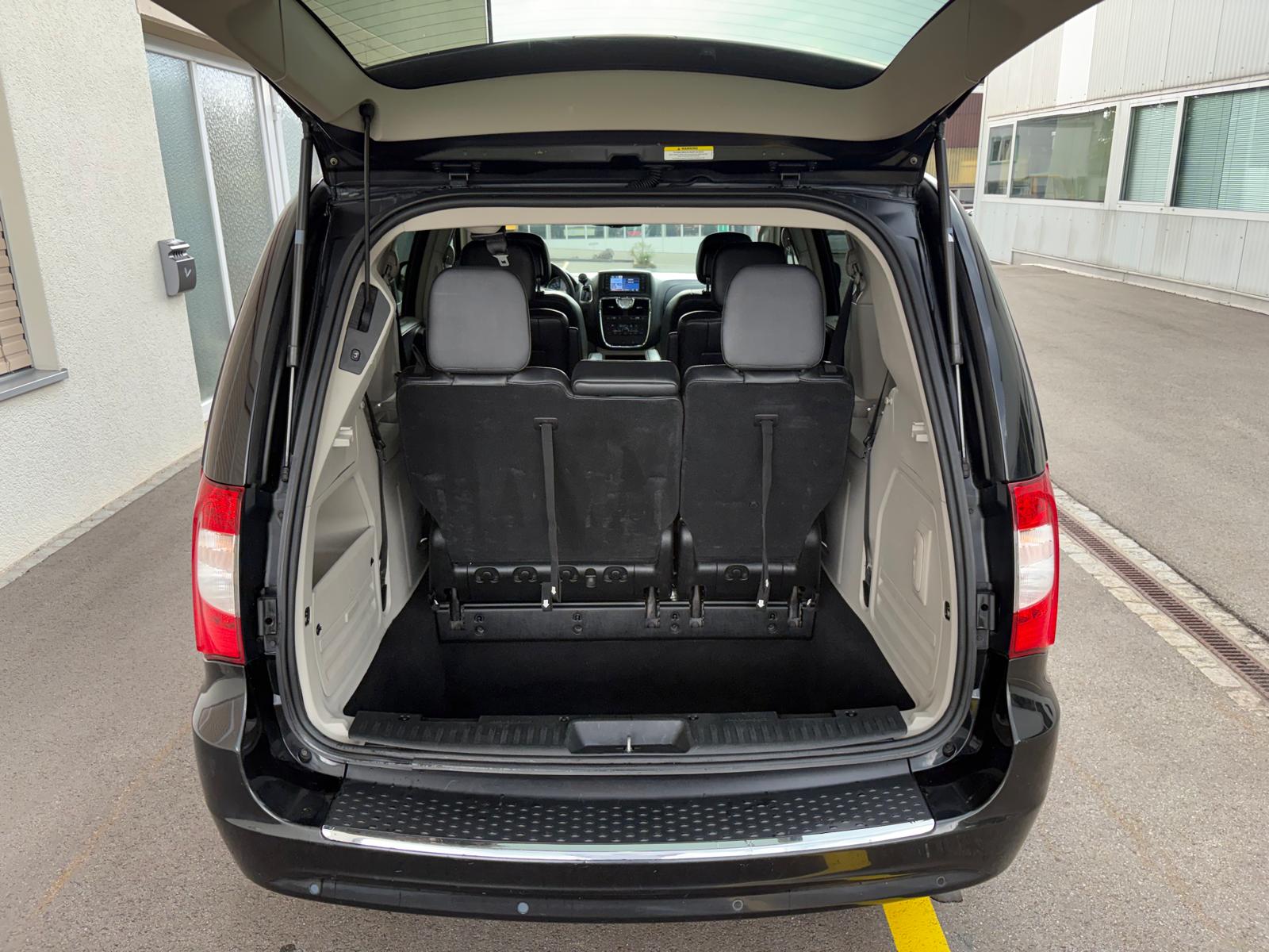 LANCIA Voyager 2.8D Platinum Automatic MFK 03.2025-image-14