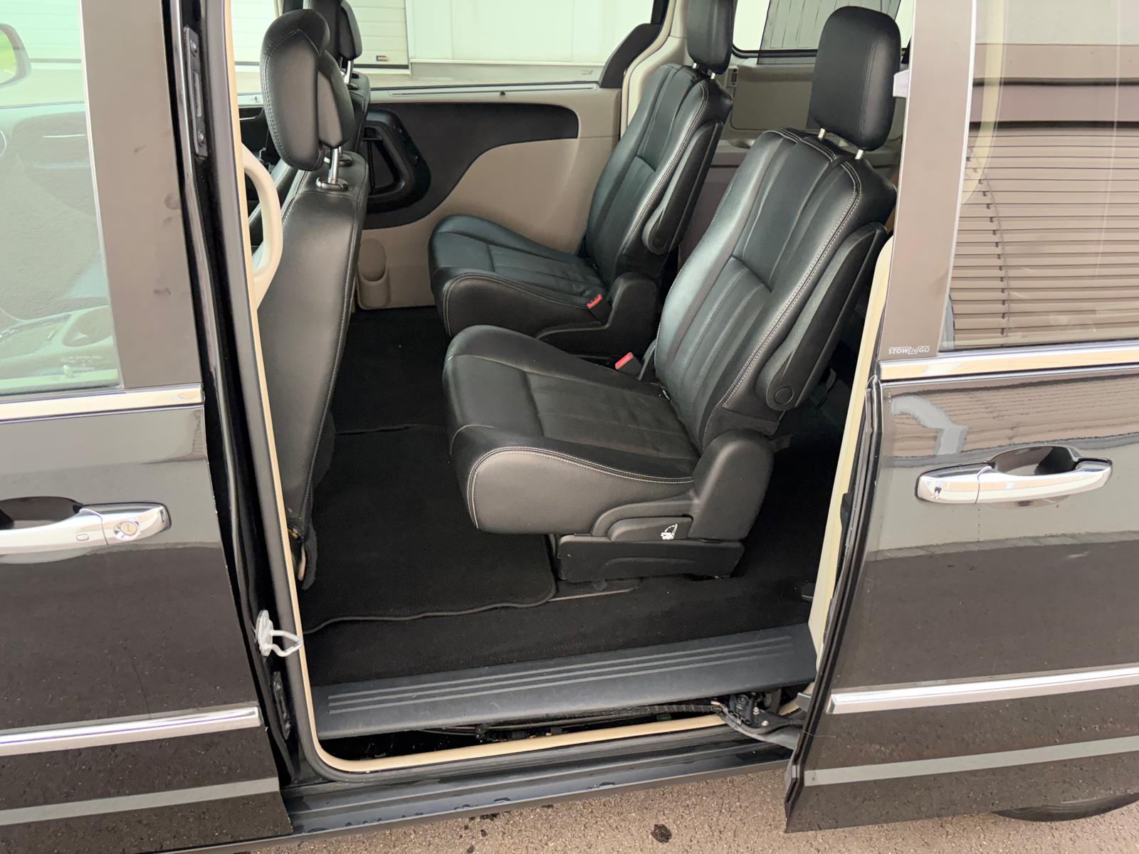 LANCIA Voyager 2.8D Platinum Automatic MFK 03.2025-image-12