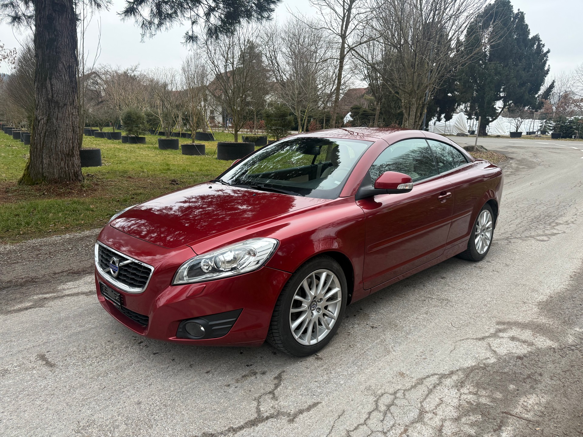 VOLVO C70 D3 Momentum Geartronic-image-1