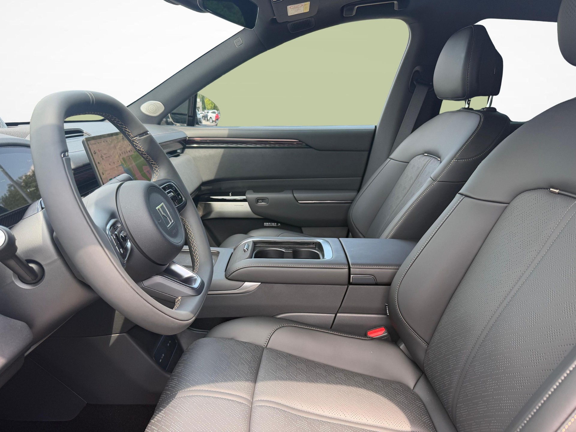ZEEKR 7X Privilege AWD-image-1