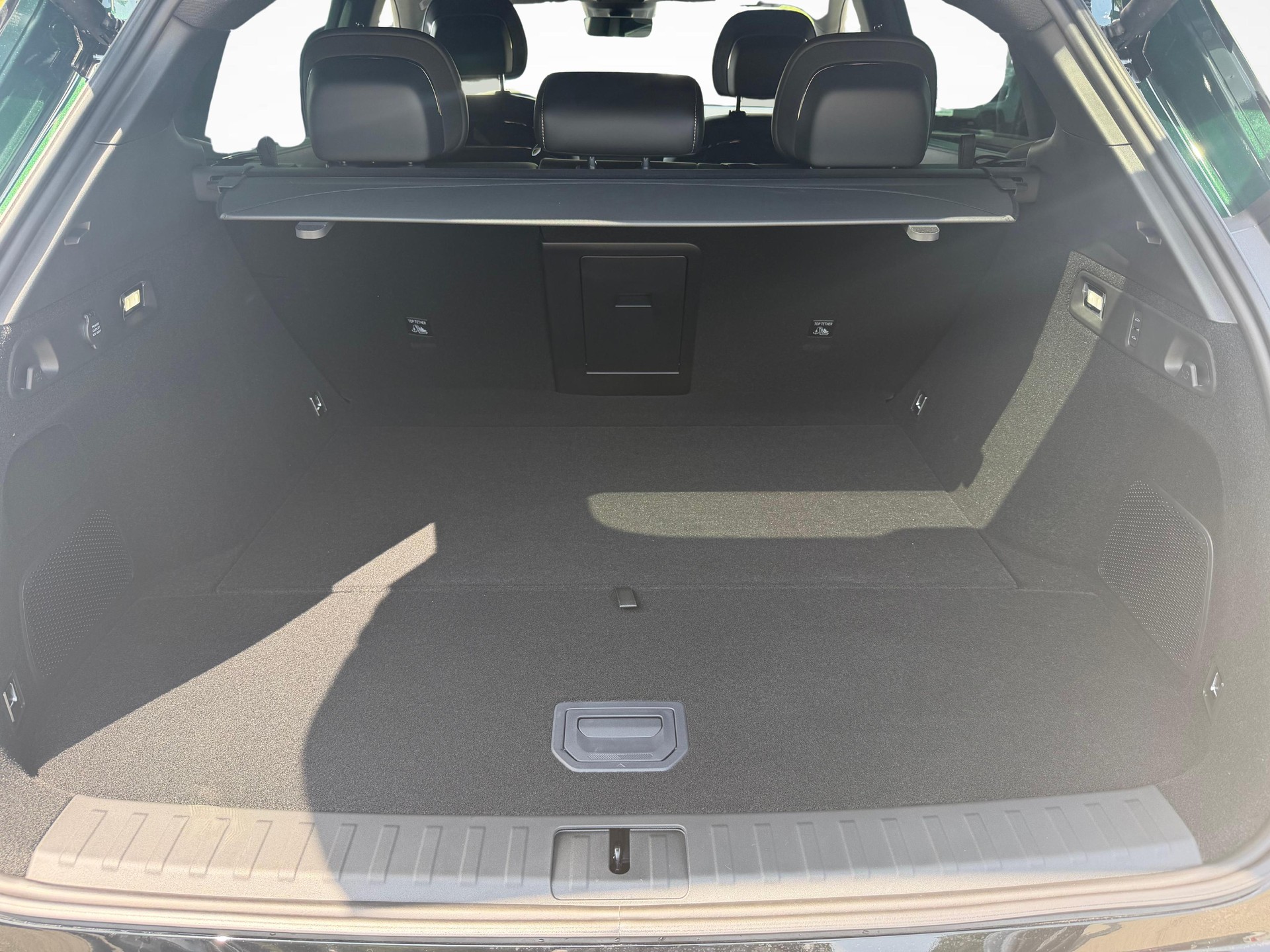 ZEEKR 7X Privilege AWD-image-10