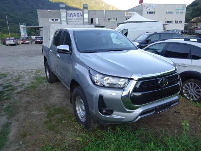 TOYOTA Hilux 2.4D-4D Comfort Double Cab 4x4 A
