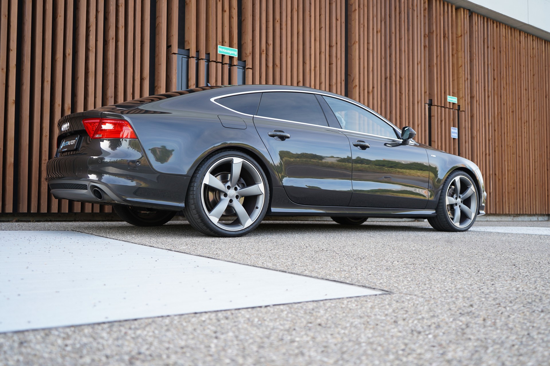 AUDI A7 SPORTBACK 3.0 TFSI QUATTRO S-TRONIC l 300 PS-image-8