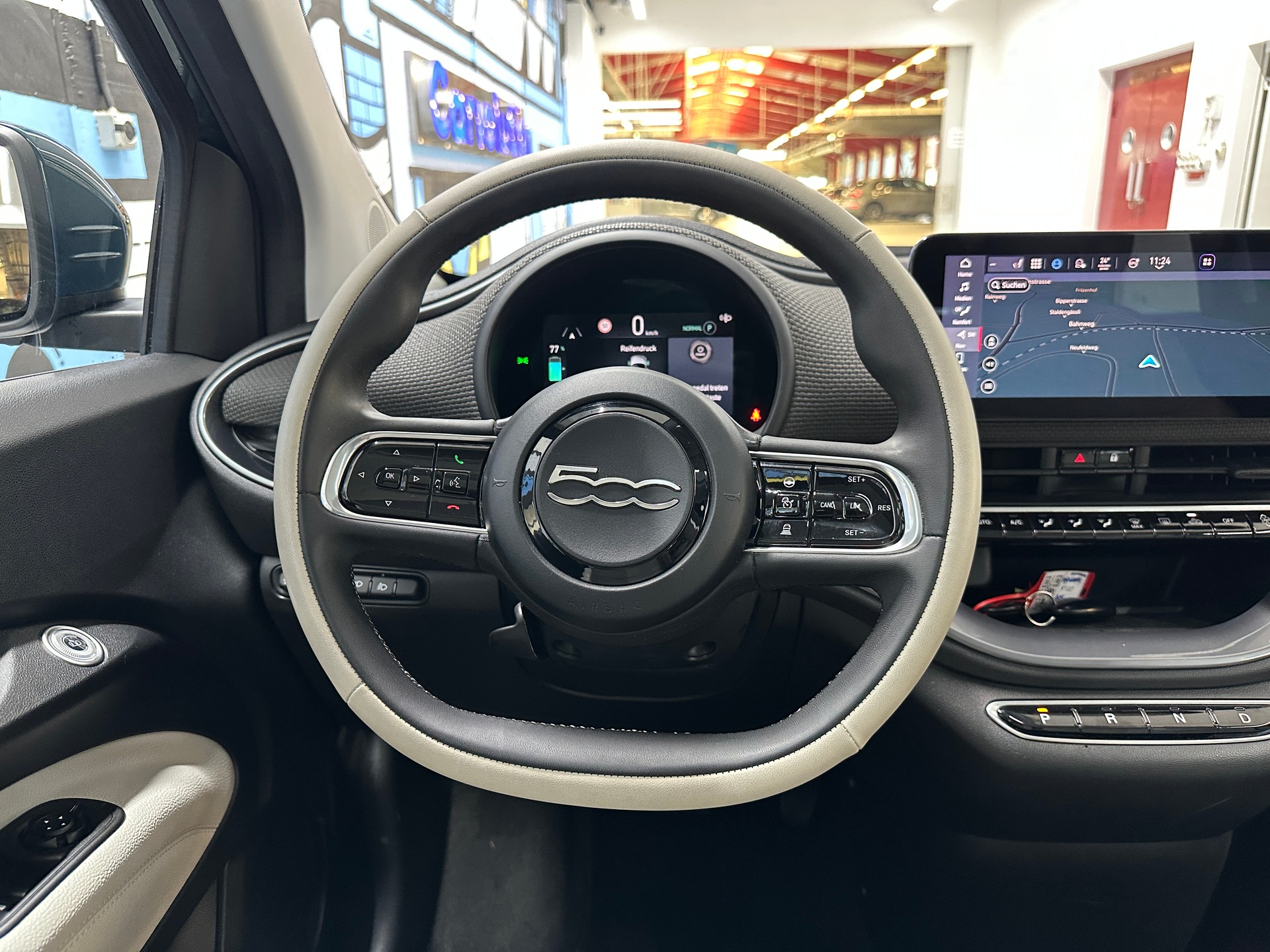 FIAT 500 electric 87 kW La Prima-image-10