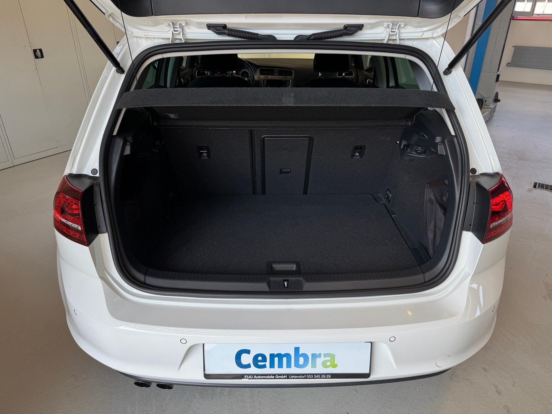 VW Golf 1.4 TSI Lounge-image-14