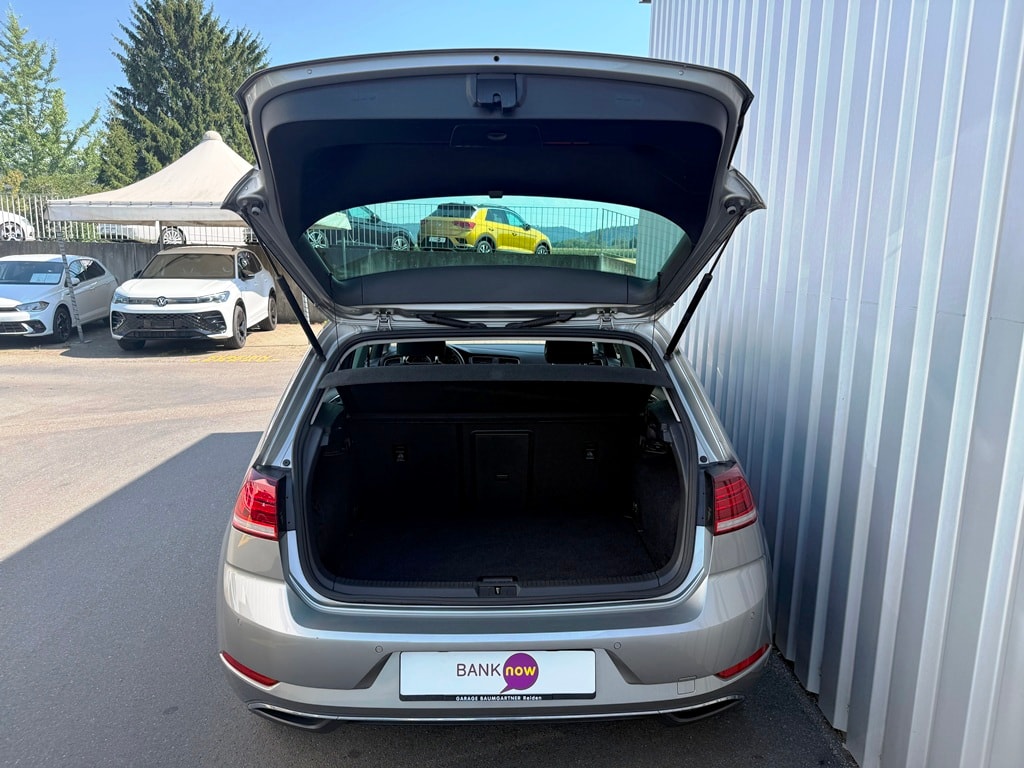 VW Golf 1.0 TSI 70th Anniversary DSG-image-5