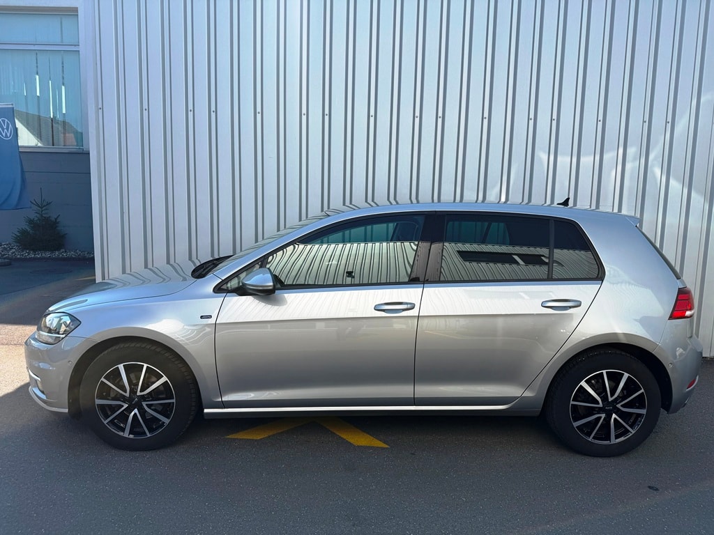 VW Golf 1.0 TSI 70th Anniversary DSG-image-2