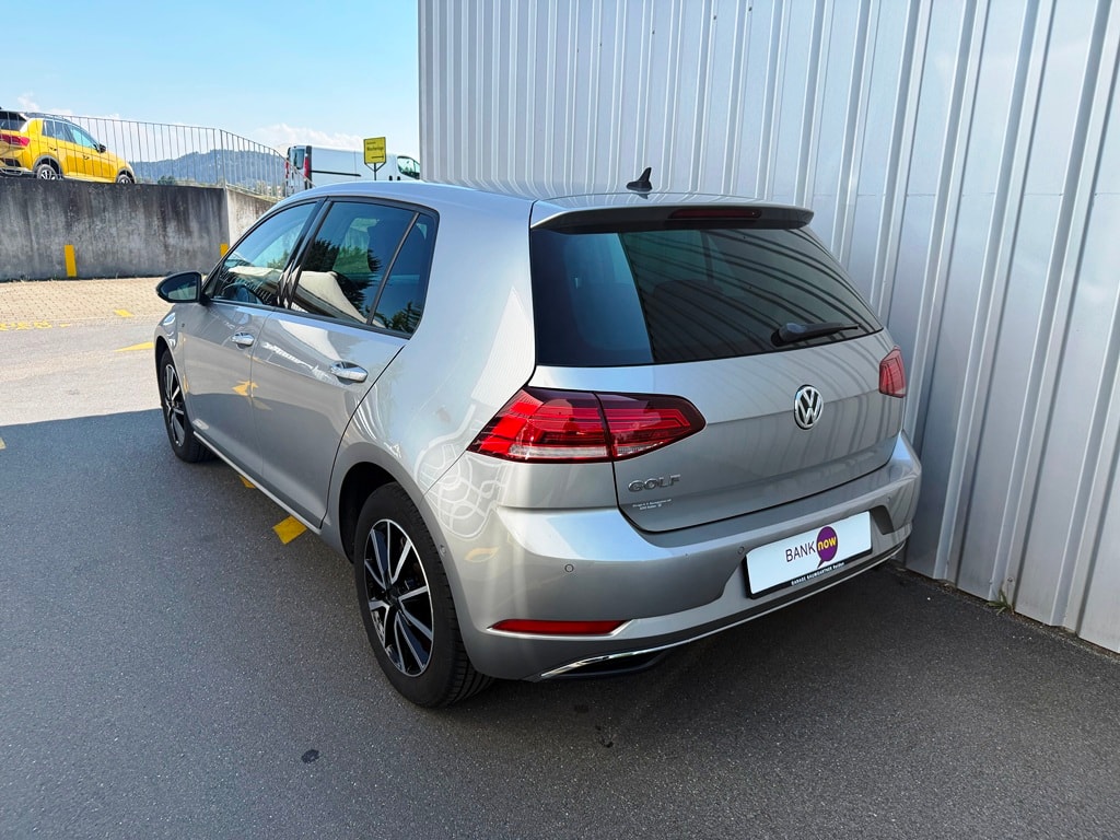 VW Golf 1.0 TSI 70th Anniversary DSG-image-3