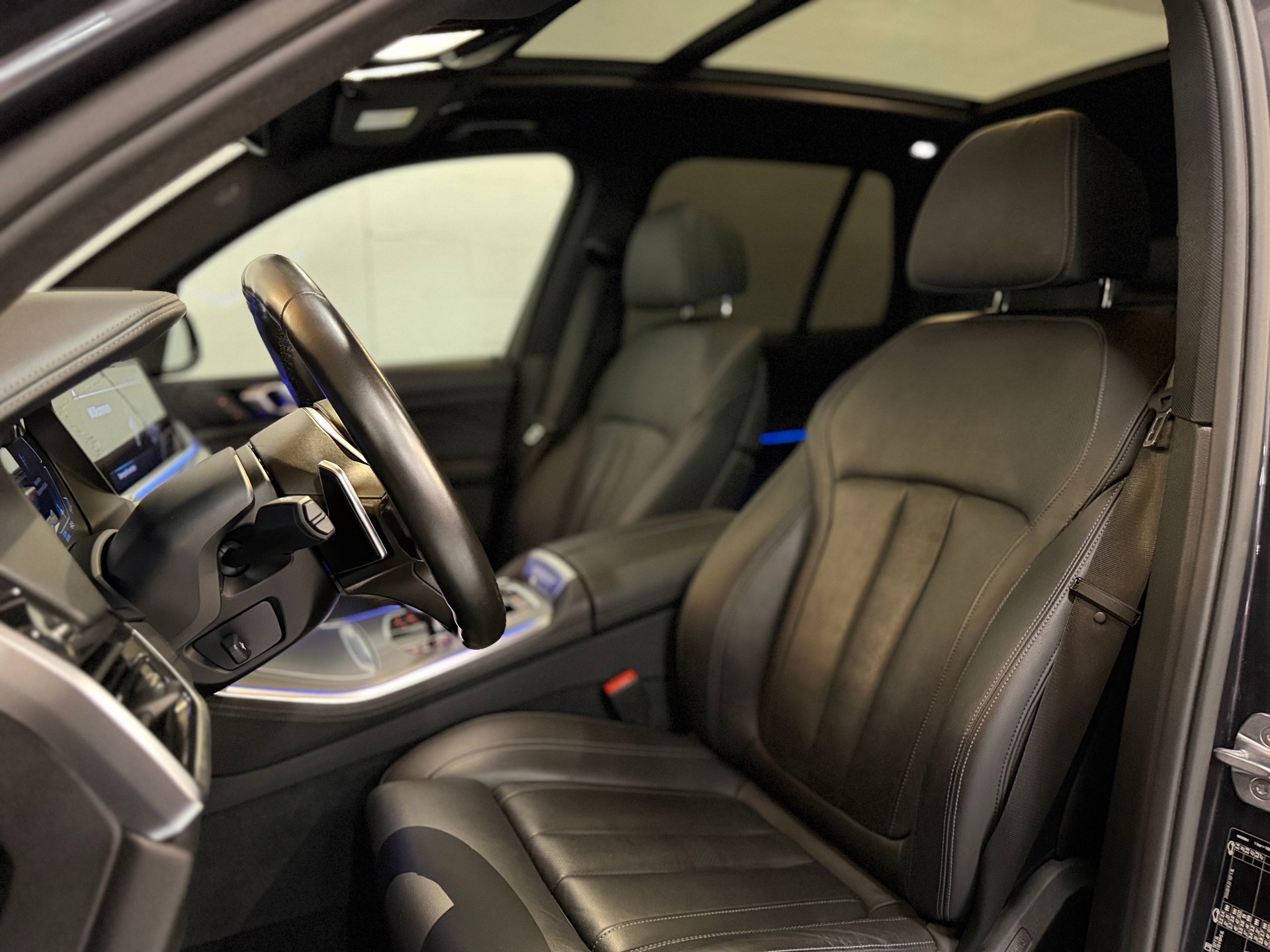 BMW X5 xDrive M50d Steptronic-image-14