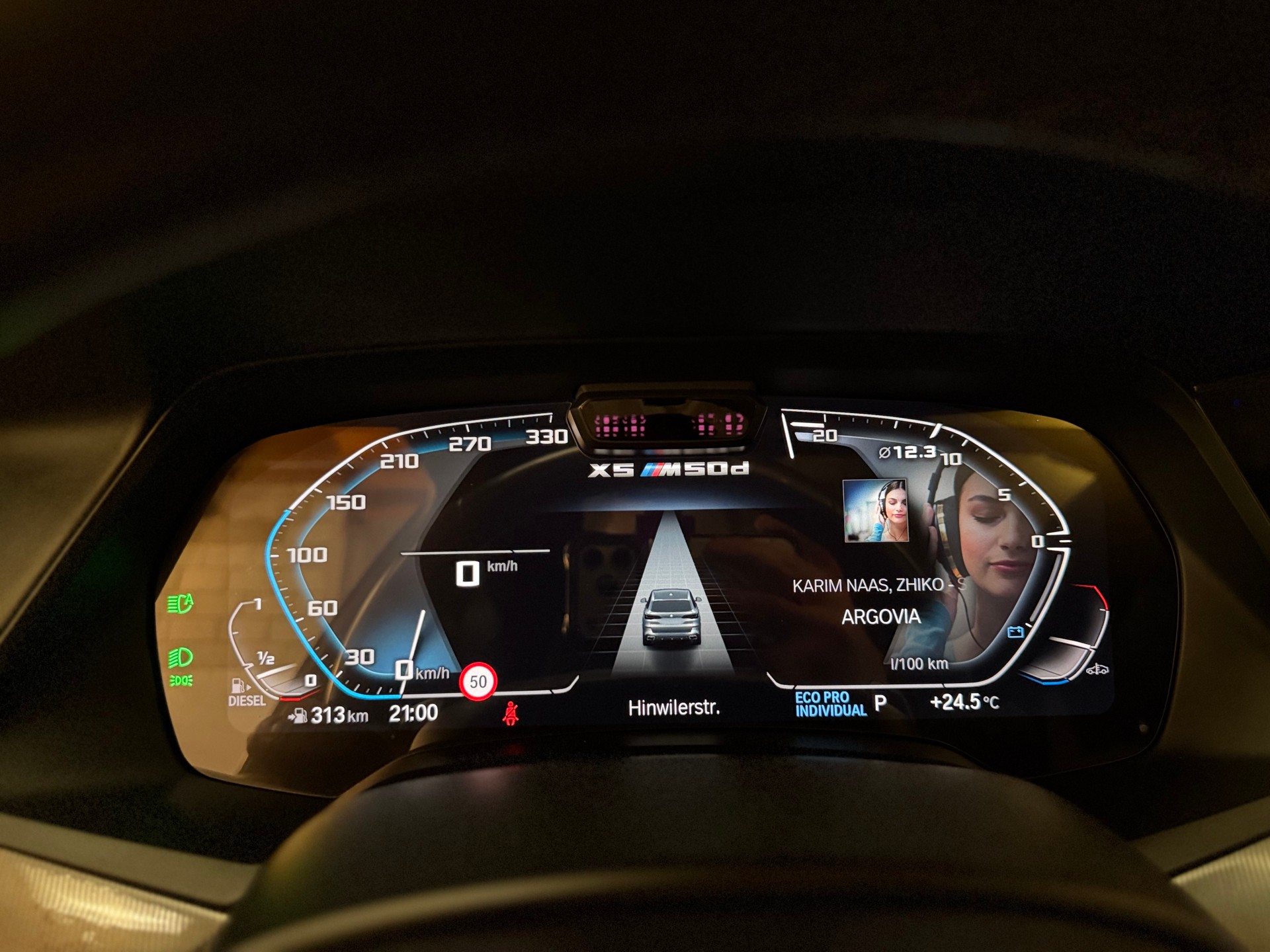 BMW X5 xDrive M50d Steptronic-image-22