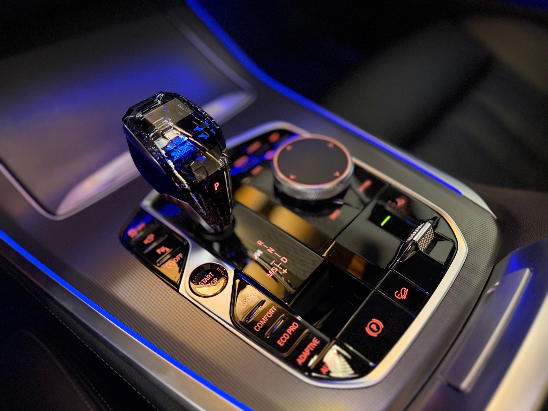 BMW X5 xDrive M50d Steptronic-image-18