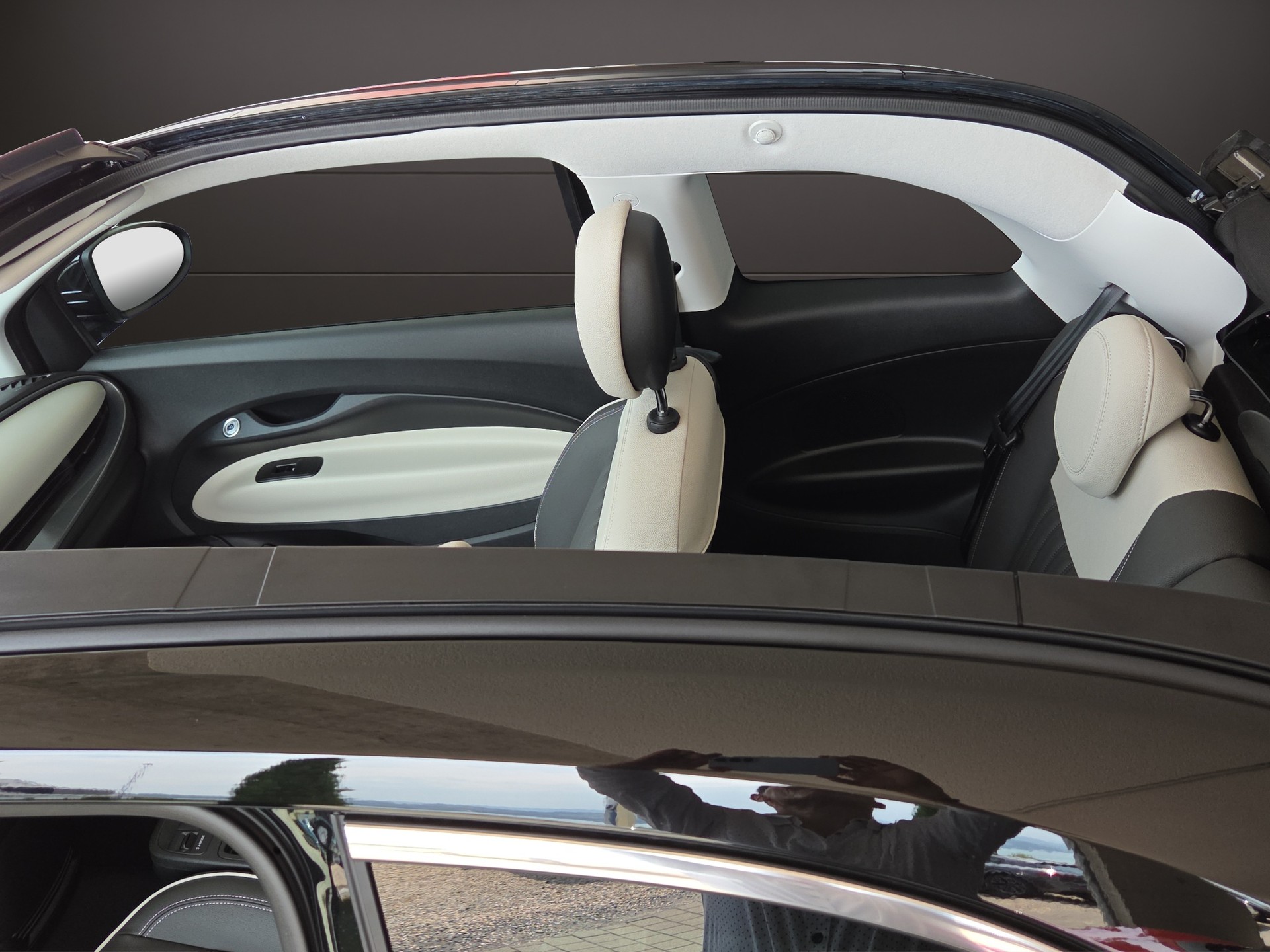FIAT 500 Cabrio La Prima-image-13