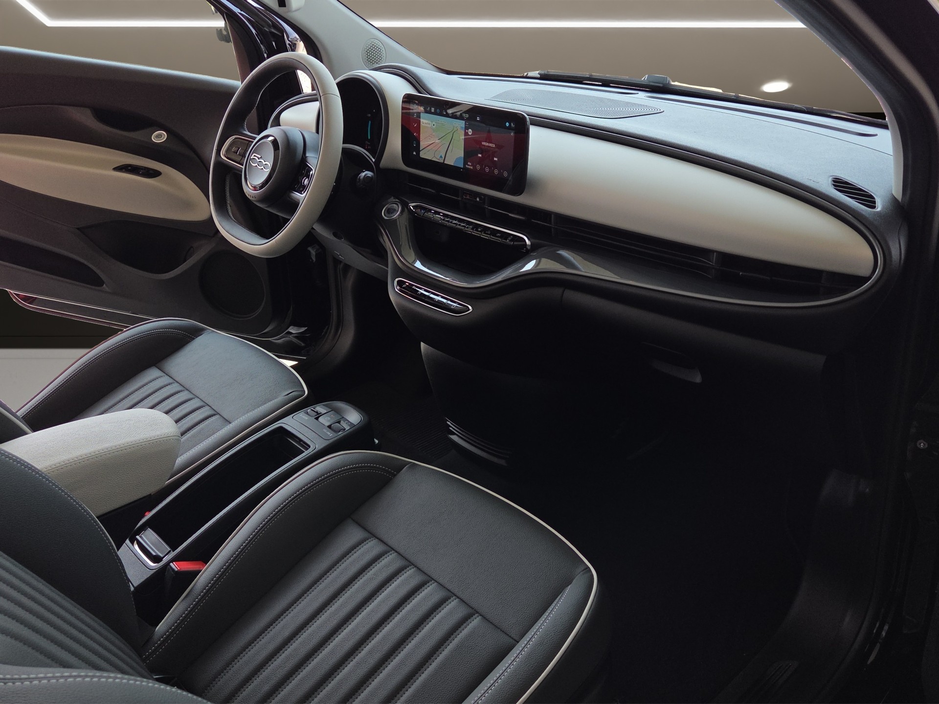FIAT 500 Cabrio La Prima-image-14