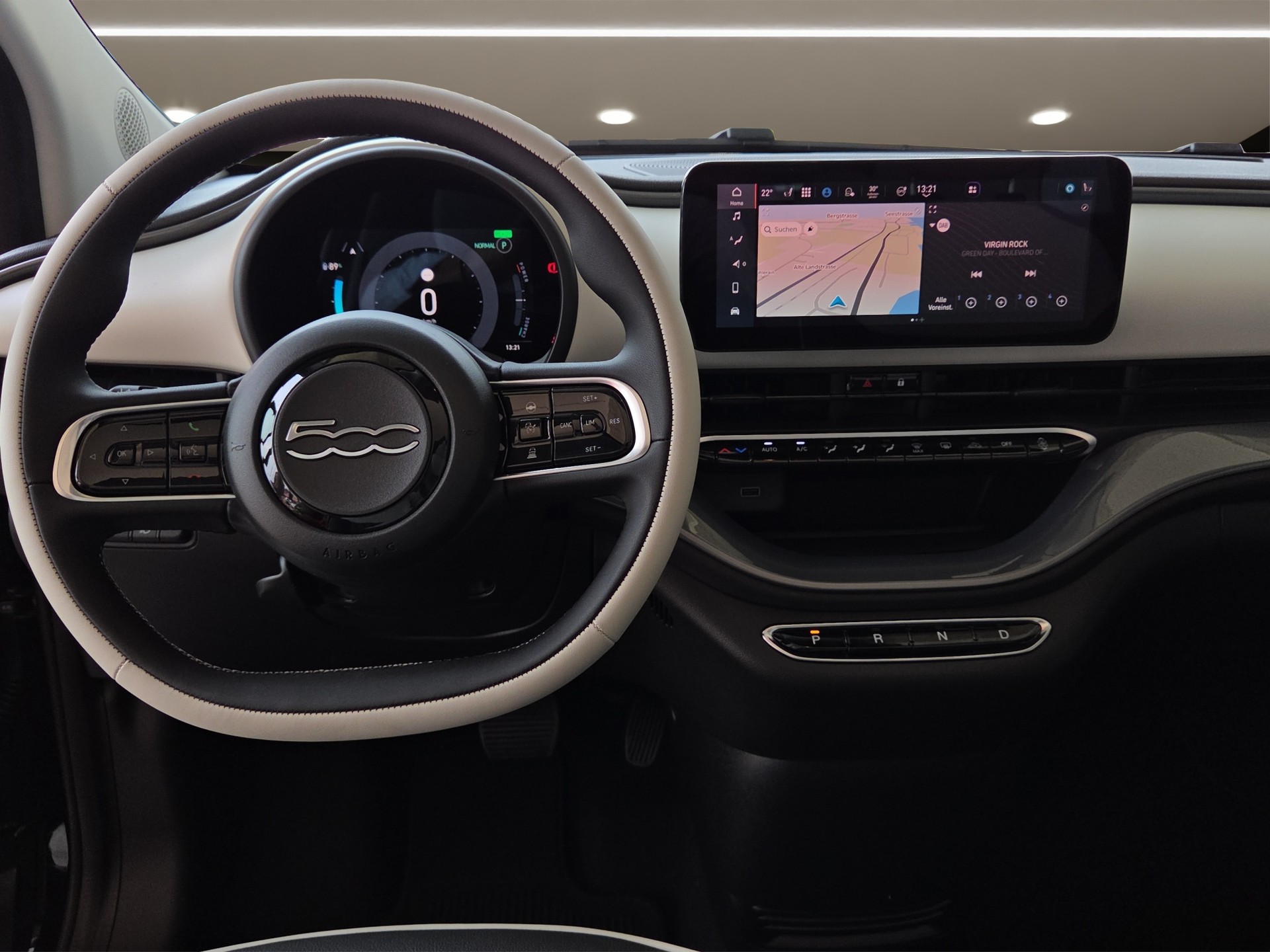 FIAT 500 Cabrio La Prima-image-9
