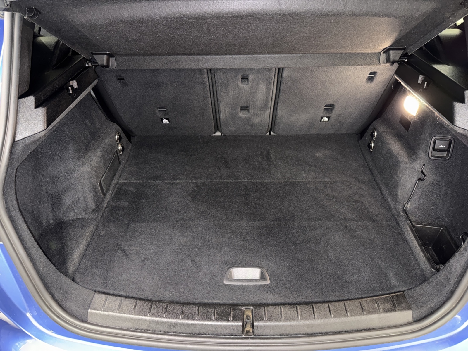 BMW 225xe Active Tourer M SPORT-image-22