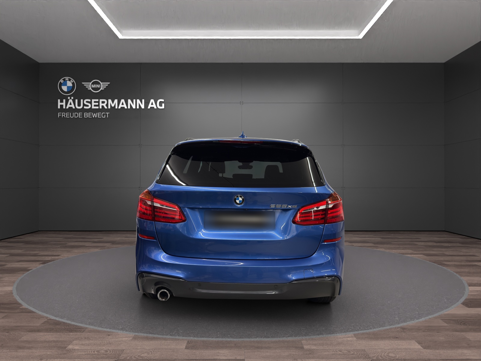 BMW 225xe Active Tourer M SPORT-image-5