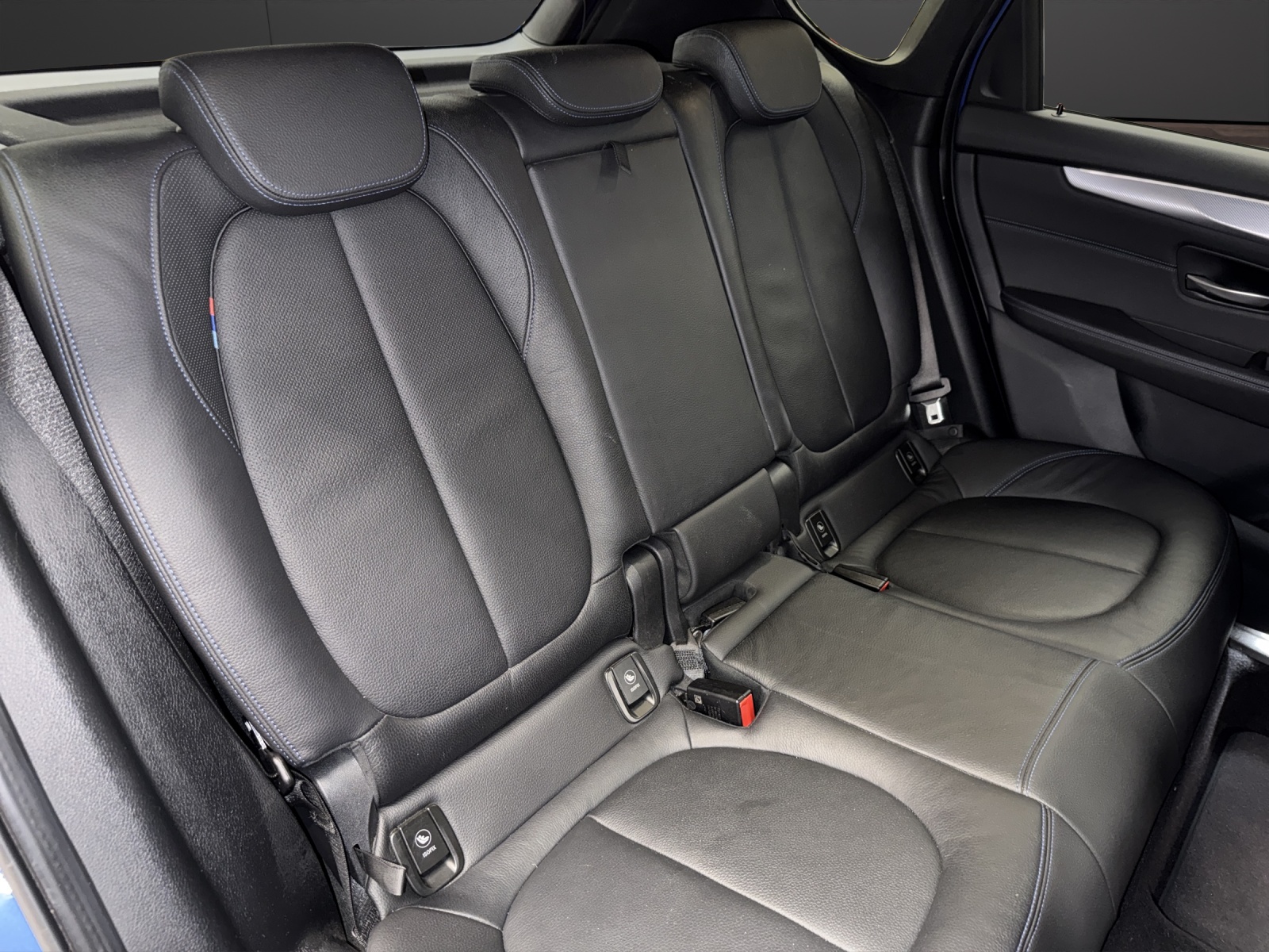 BMW 225xe Active Tourer M SPORT-image-19